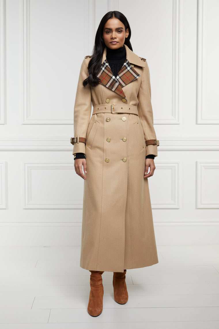 Jade's Camel Look (Camel)