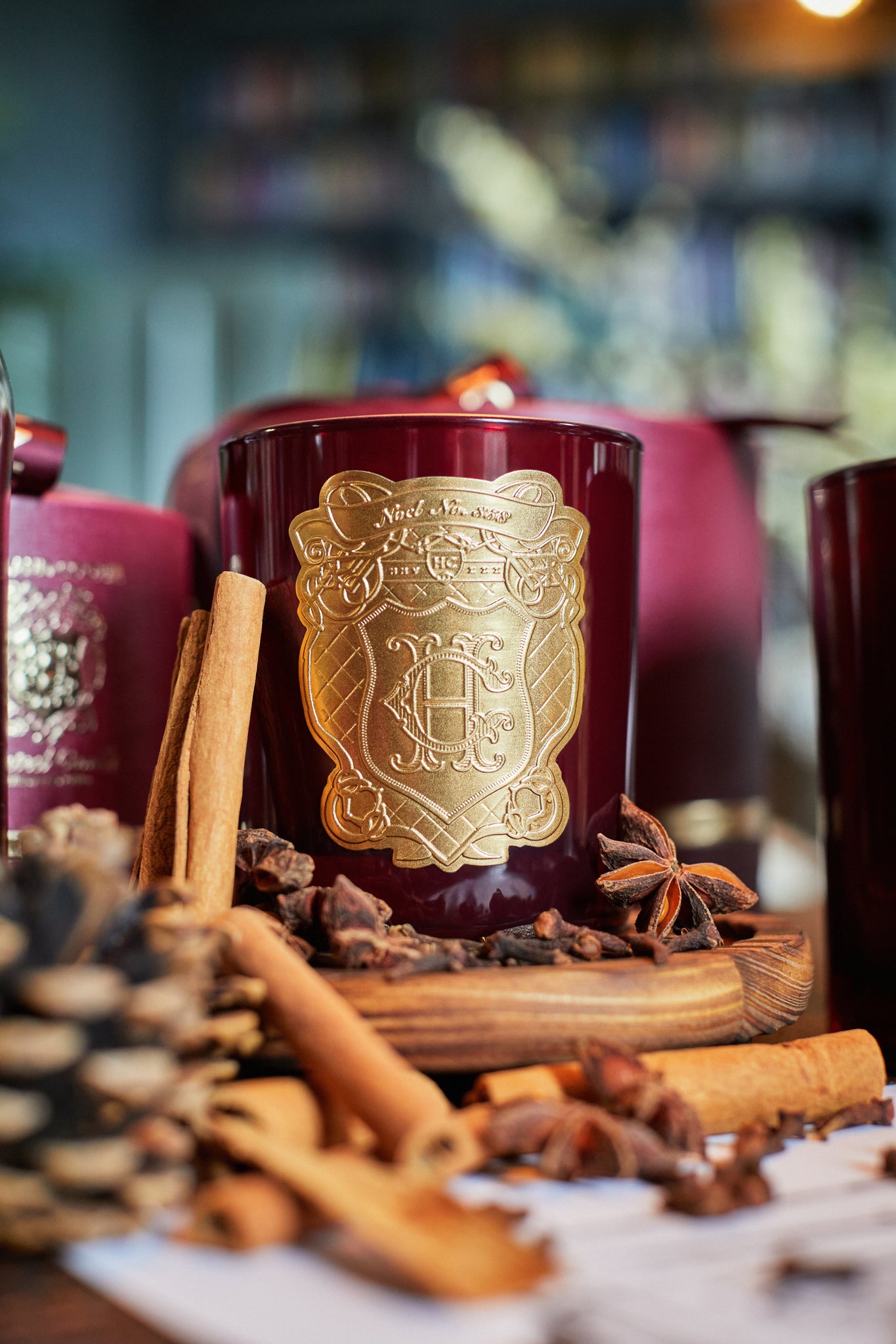 Triple Wick Candle (Noel)