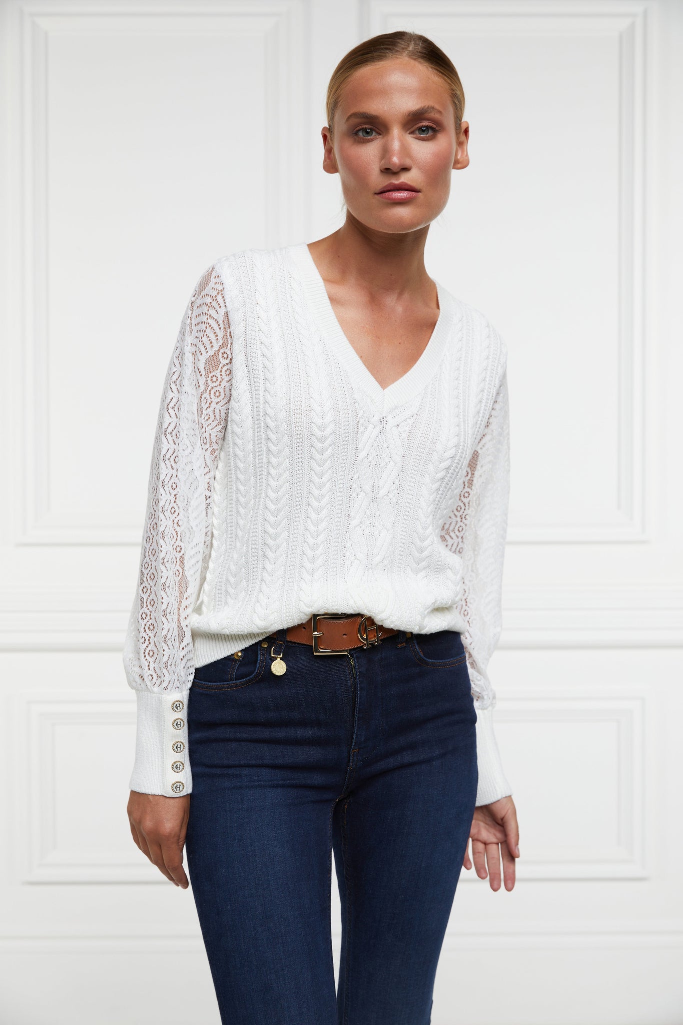 Featherton V-Neck Knit (Natural)