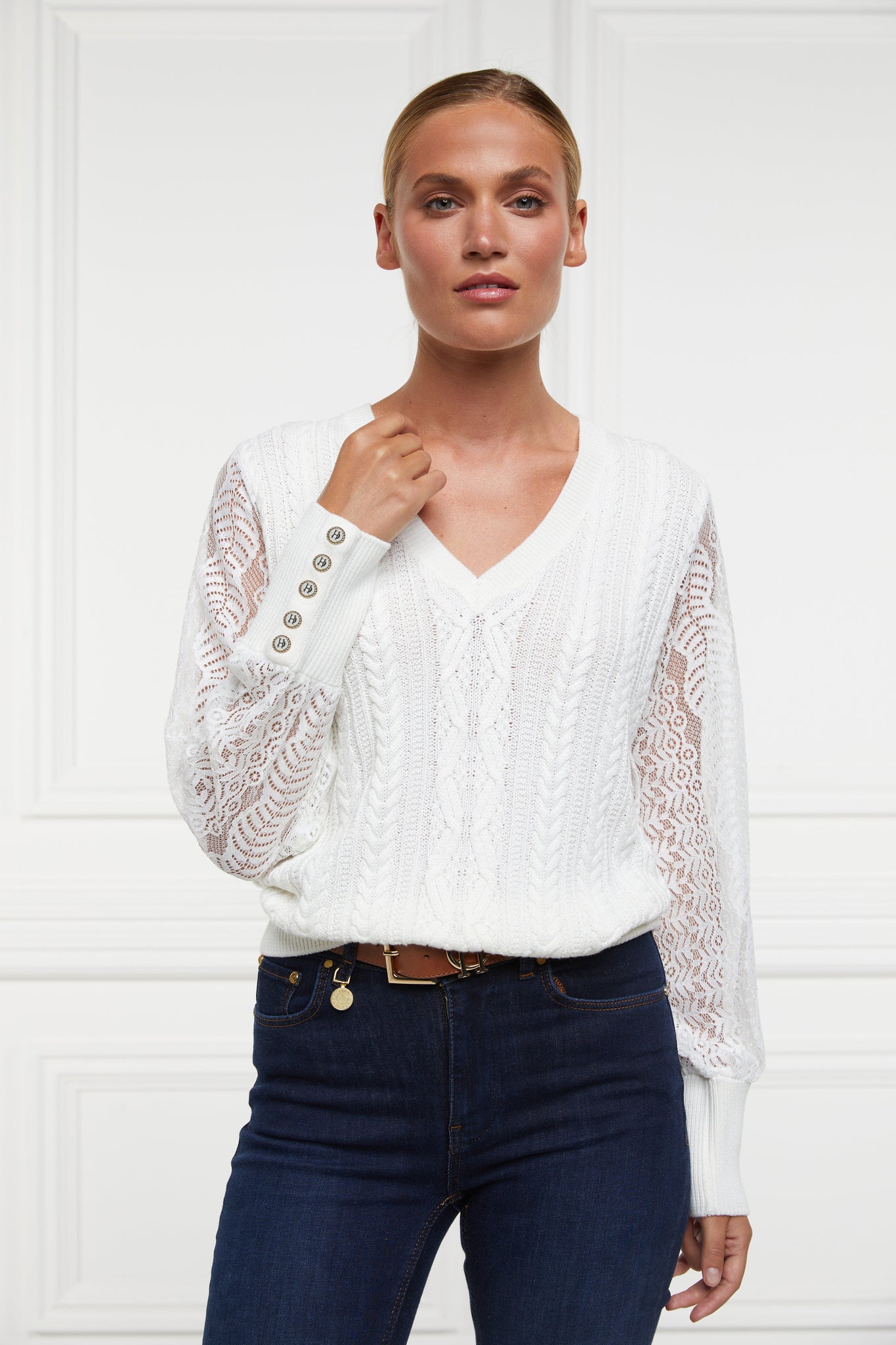 Featherton V-Neck Knit (Natural)