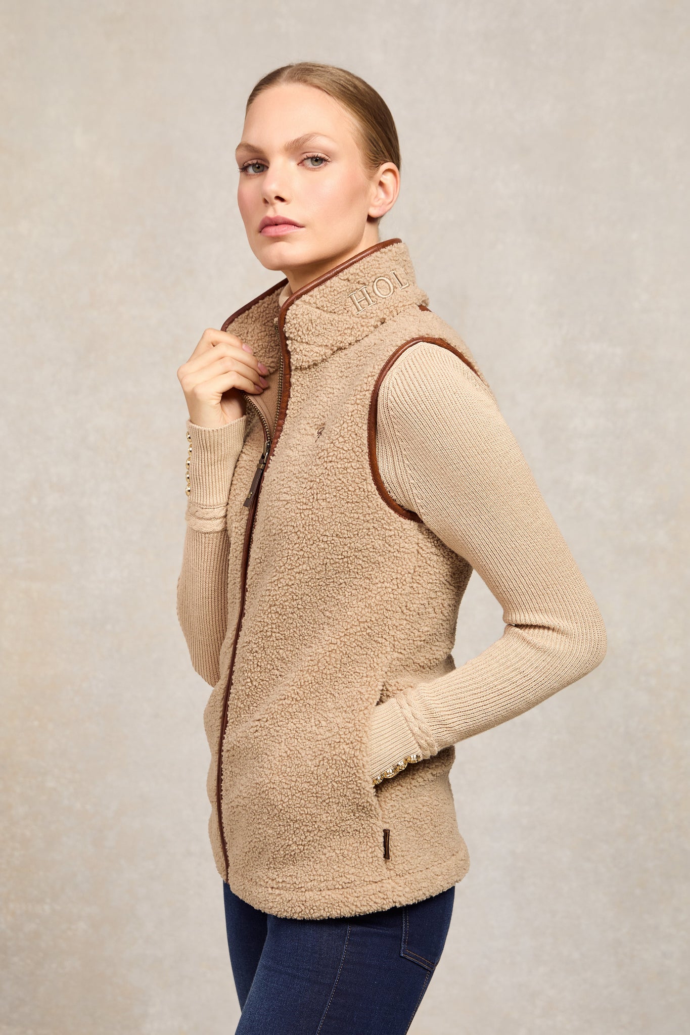 Country Fleece Gilet (Natural Borg)