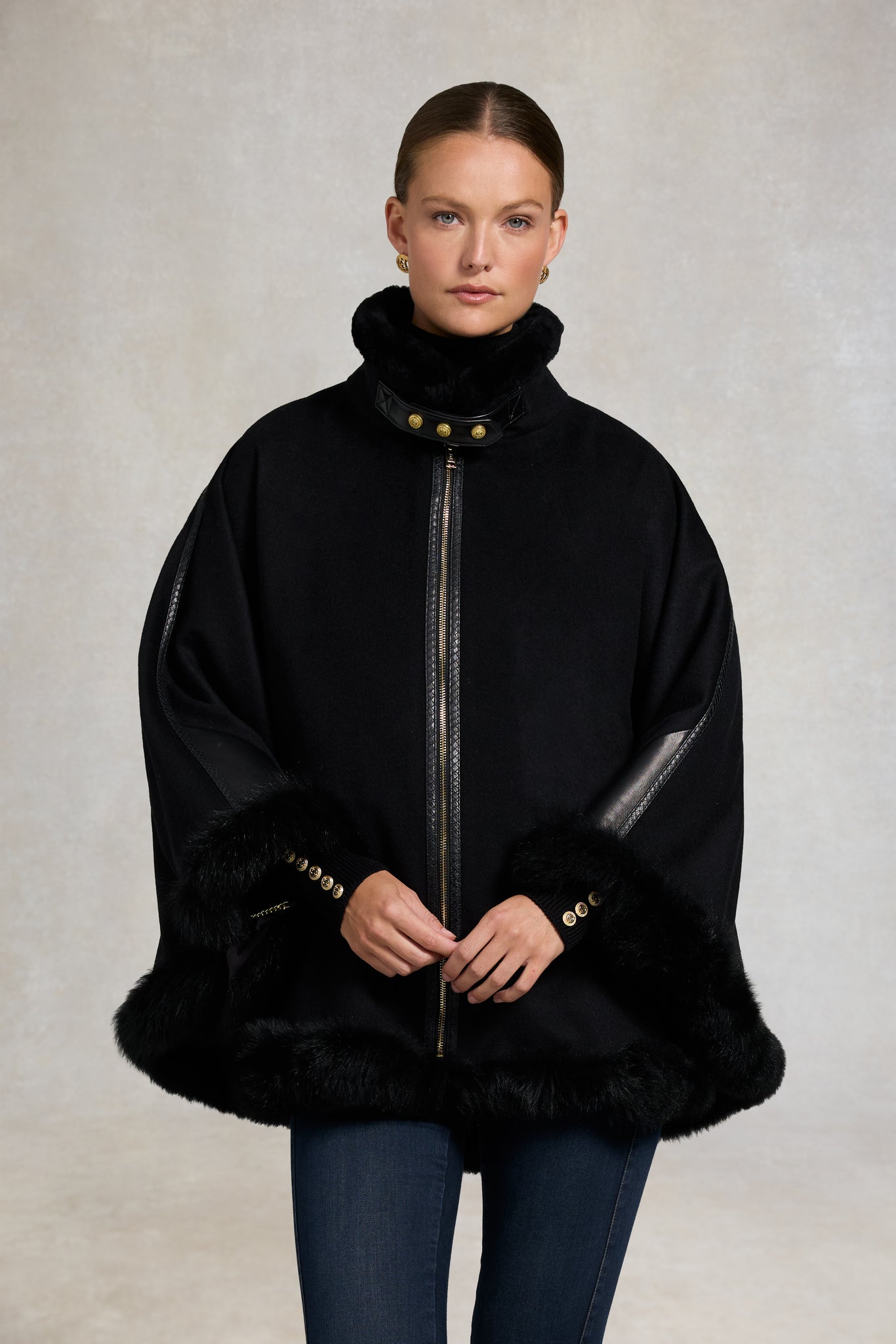 Chiltern Cape (Soft Black)