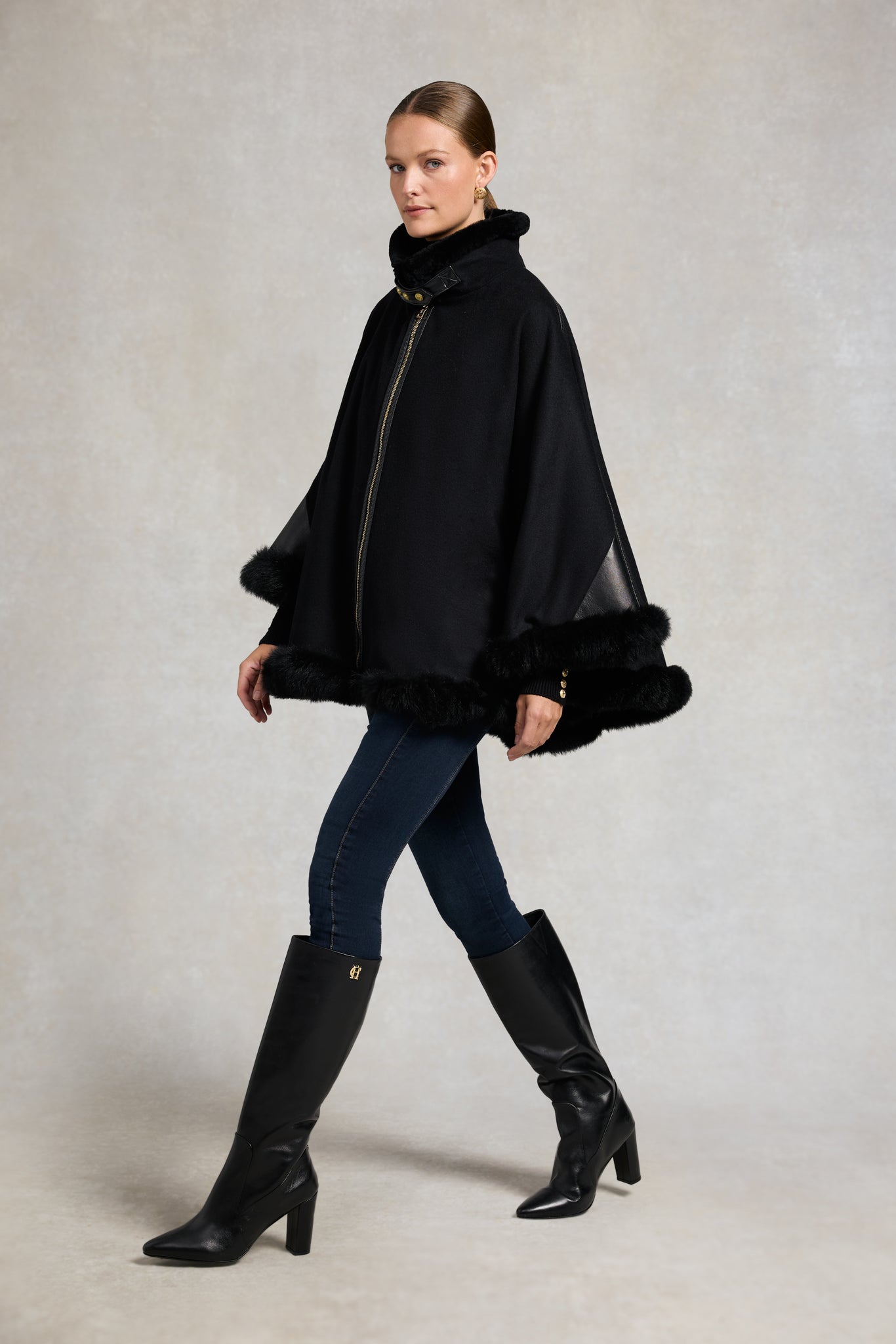 Chiltern Cape (Soft Black)