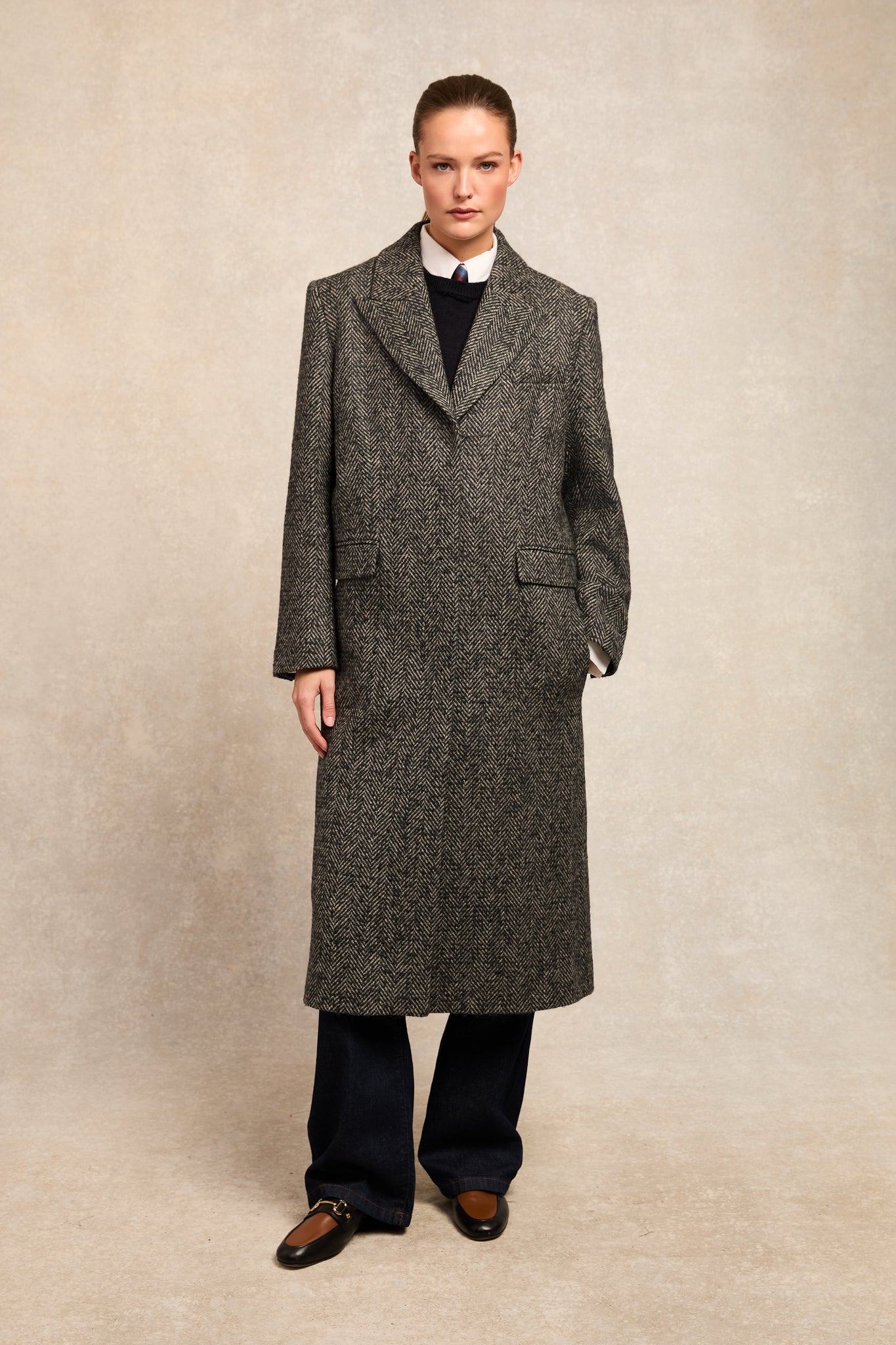 The Kelly Overcoat (Ebony Herringbone)