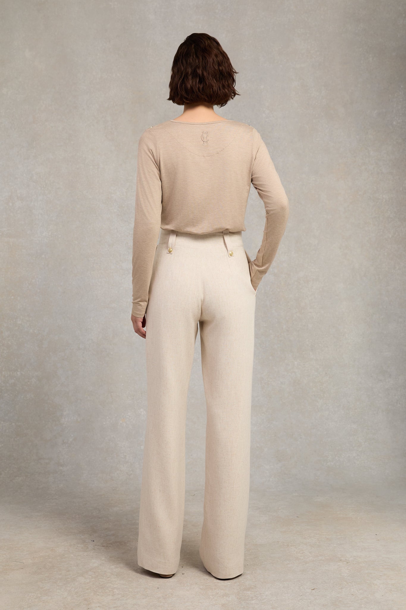 Long Sleeve V-Neck Tee (Oatmeal)