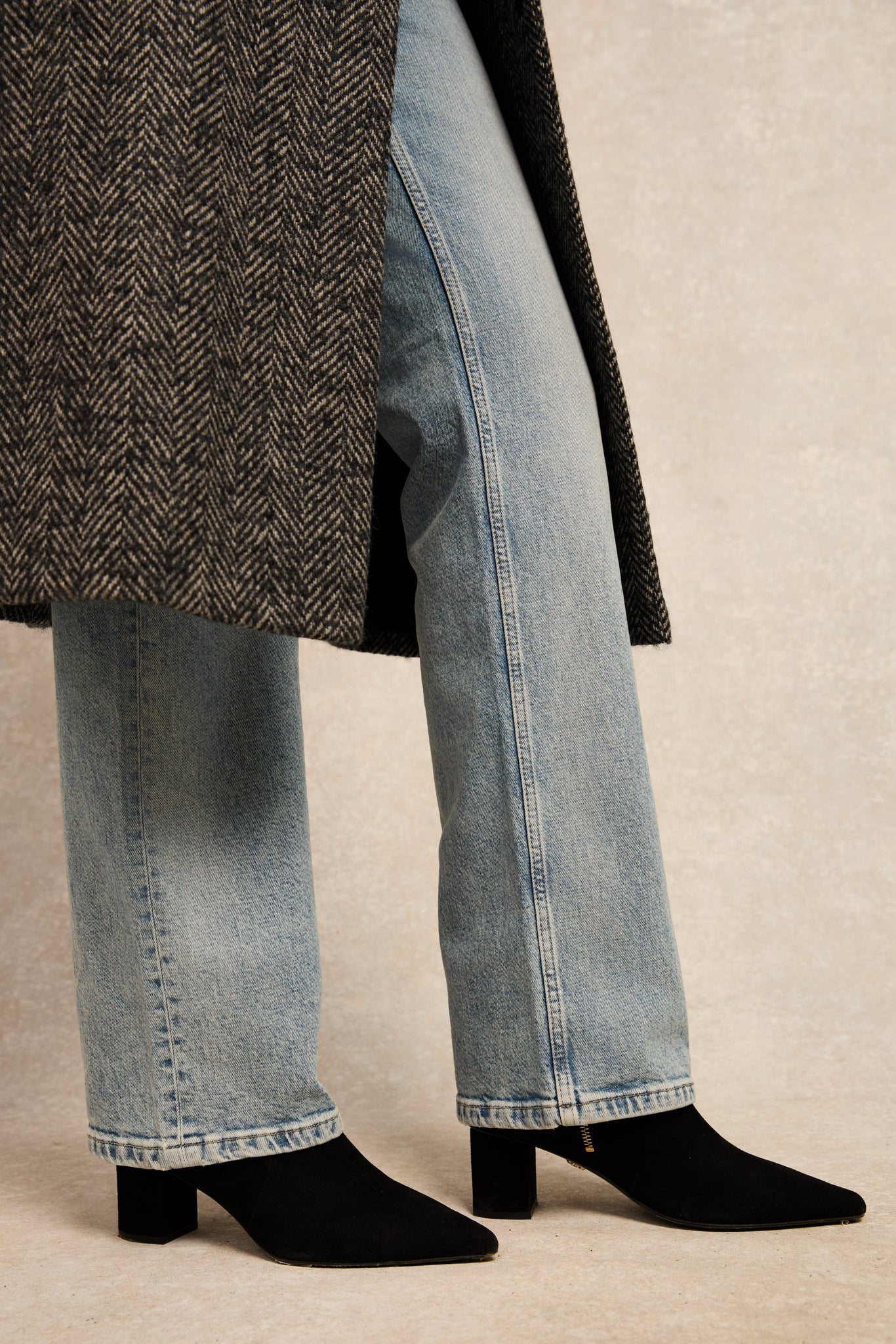 Regency Mid Heel Boot (Black Suede)