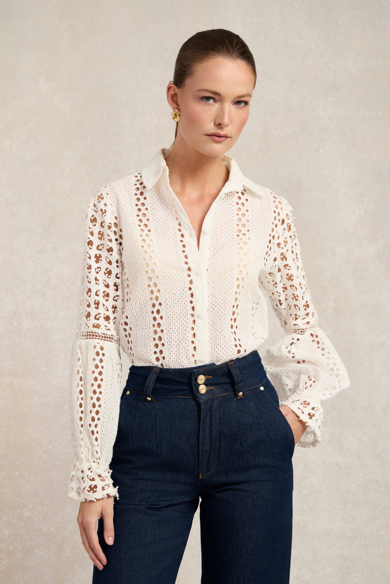 Broderie Lace Shirt (White)