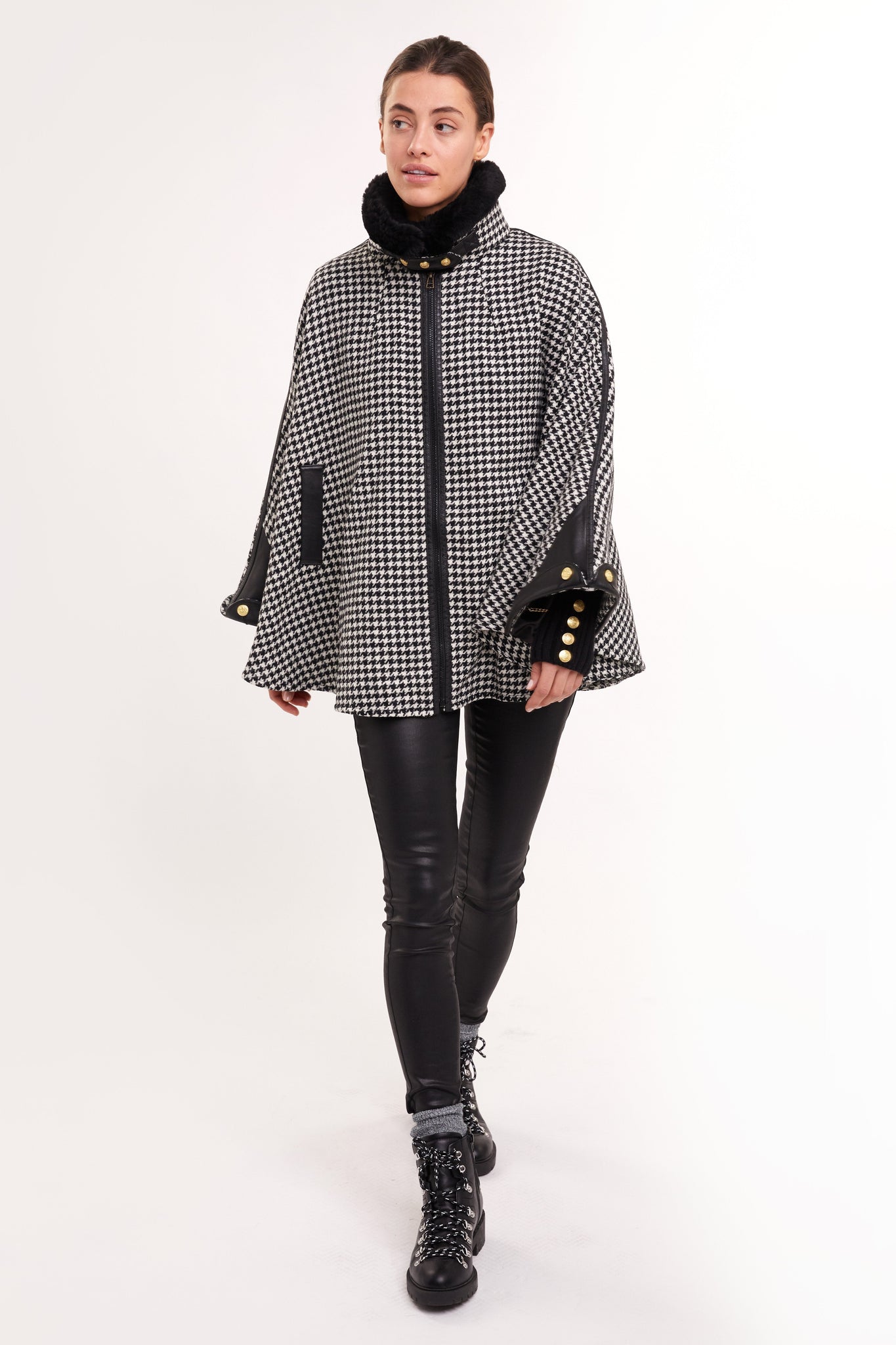 Chiltern Cape (Houndstooth)
