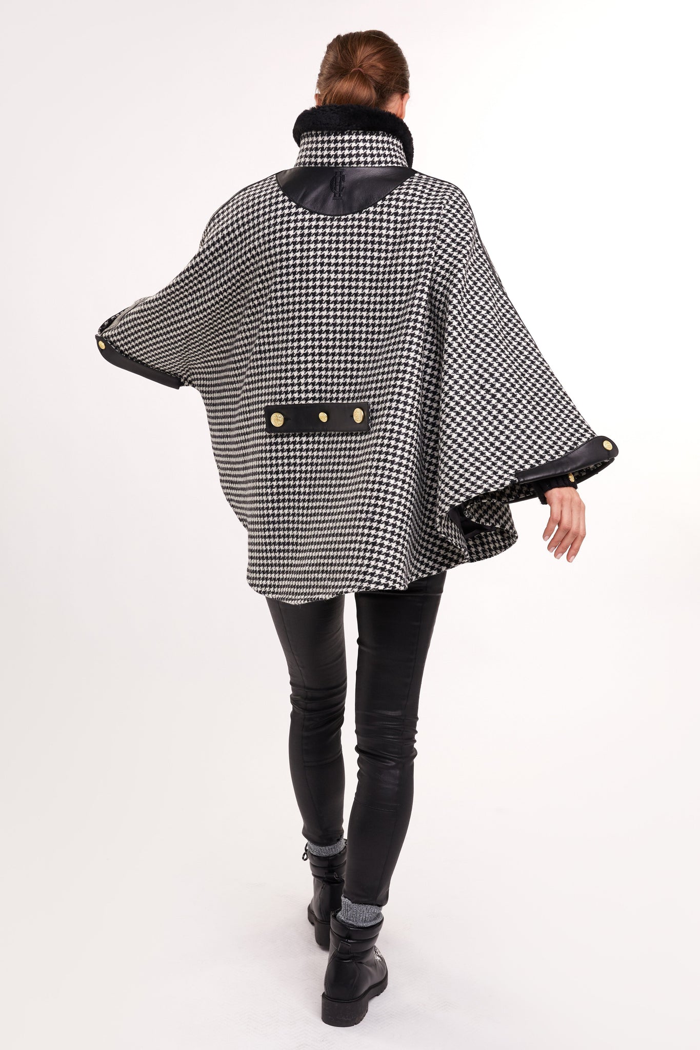 Chiltern Cape (Houndstooth)