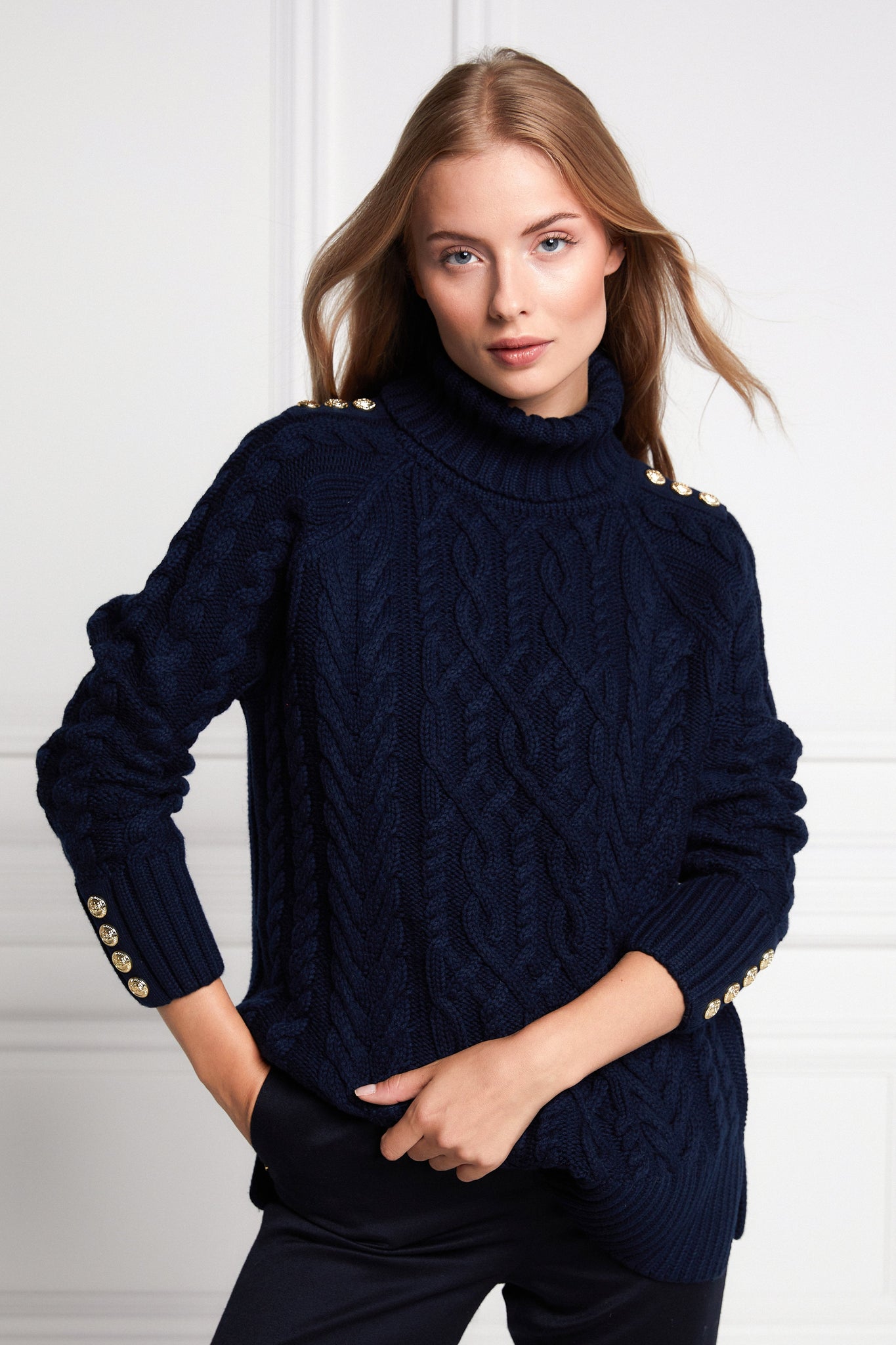 Greenwich Cable Knit (Navy)