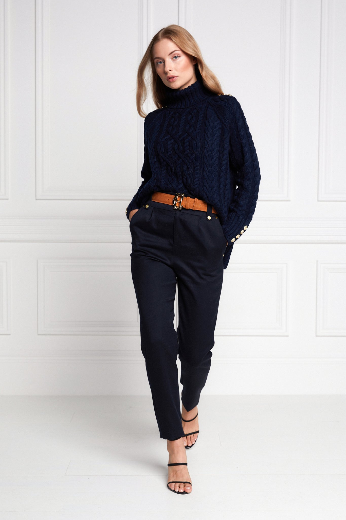 Greenwich Cable Knit (Navy)