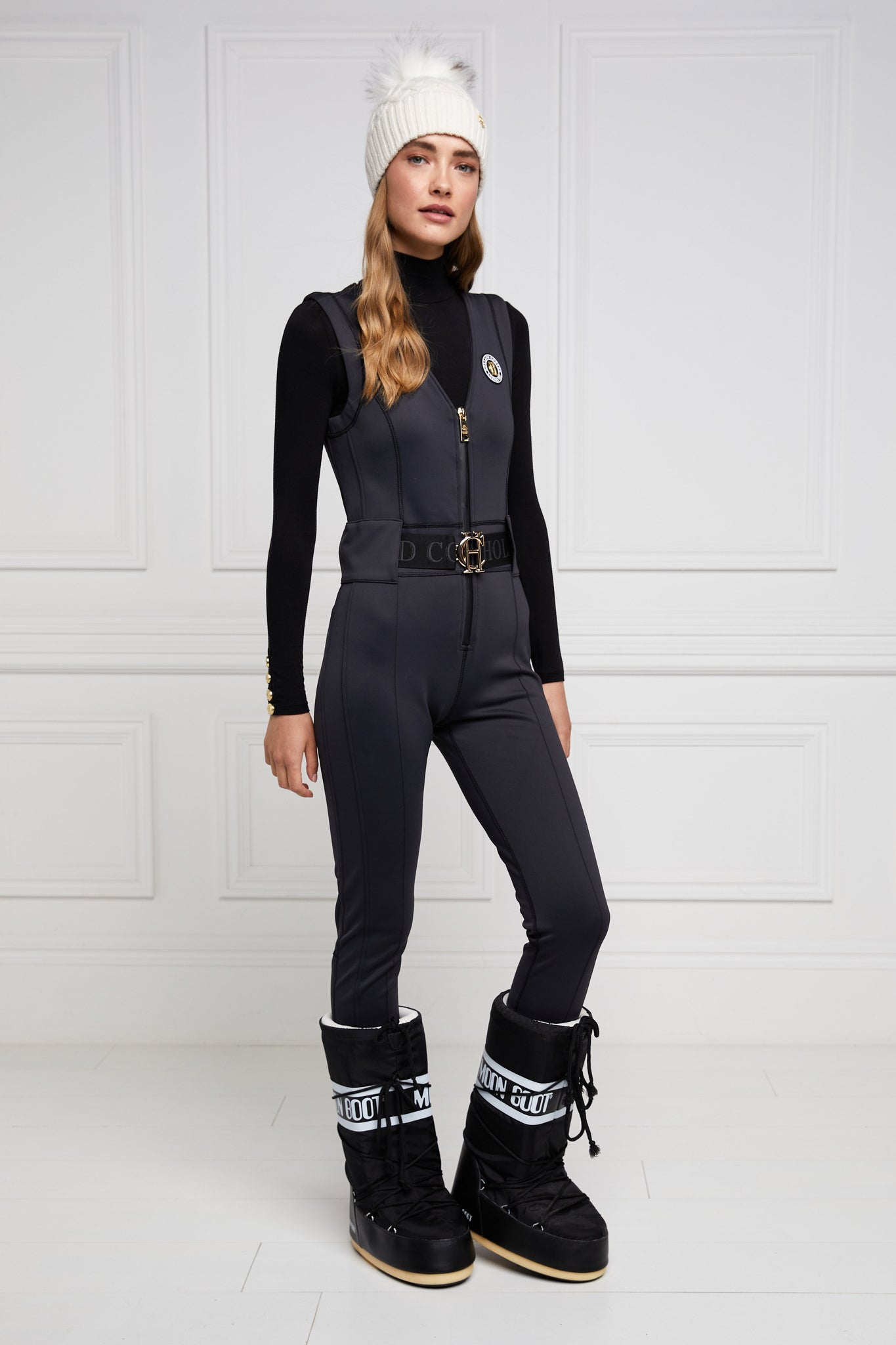 Sleeveless Ski Suit (Black)