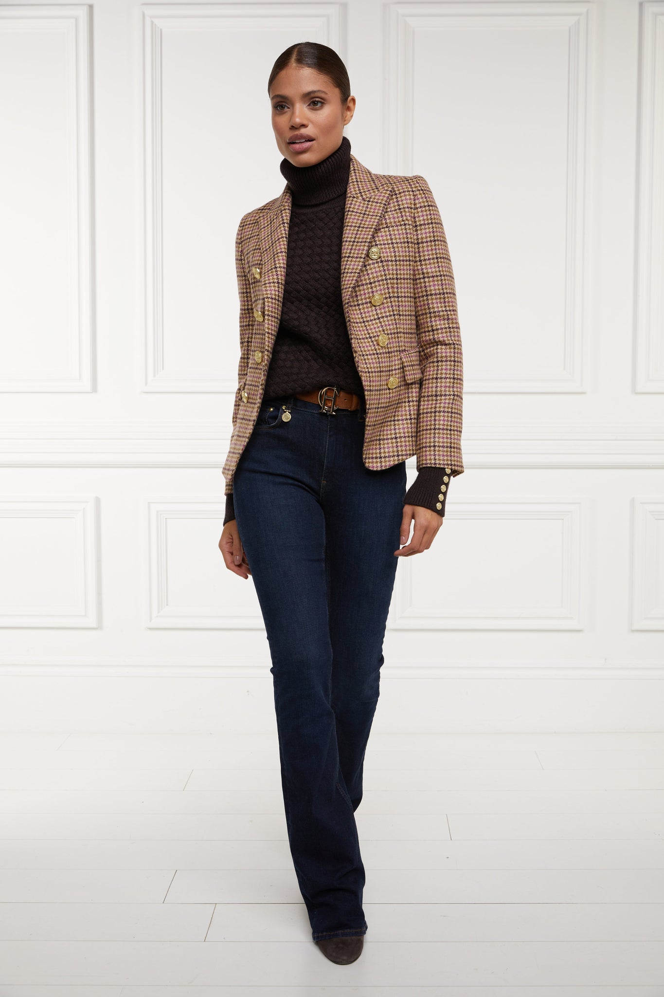 womens lightweight roll neck basket weave knit jumper in chocolate worn with a tweed blazer in charleton tweed, dark denim flared jeans and brown boots