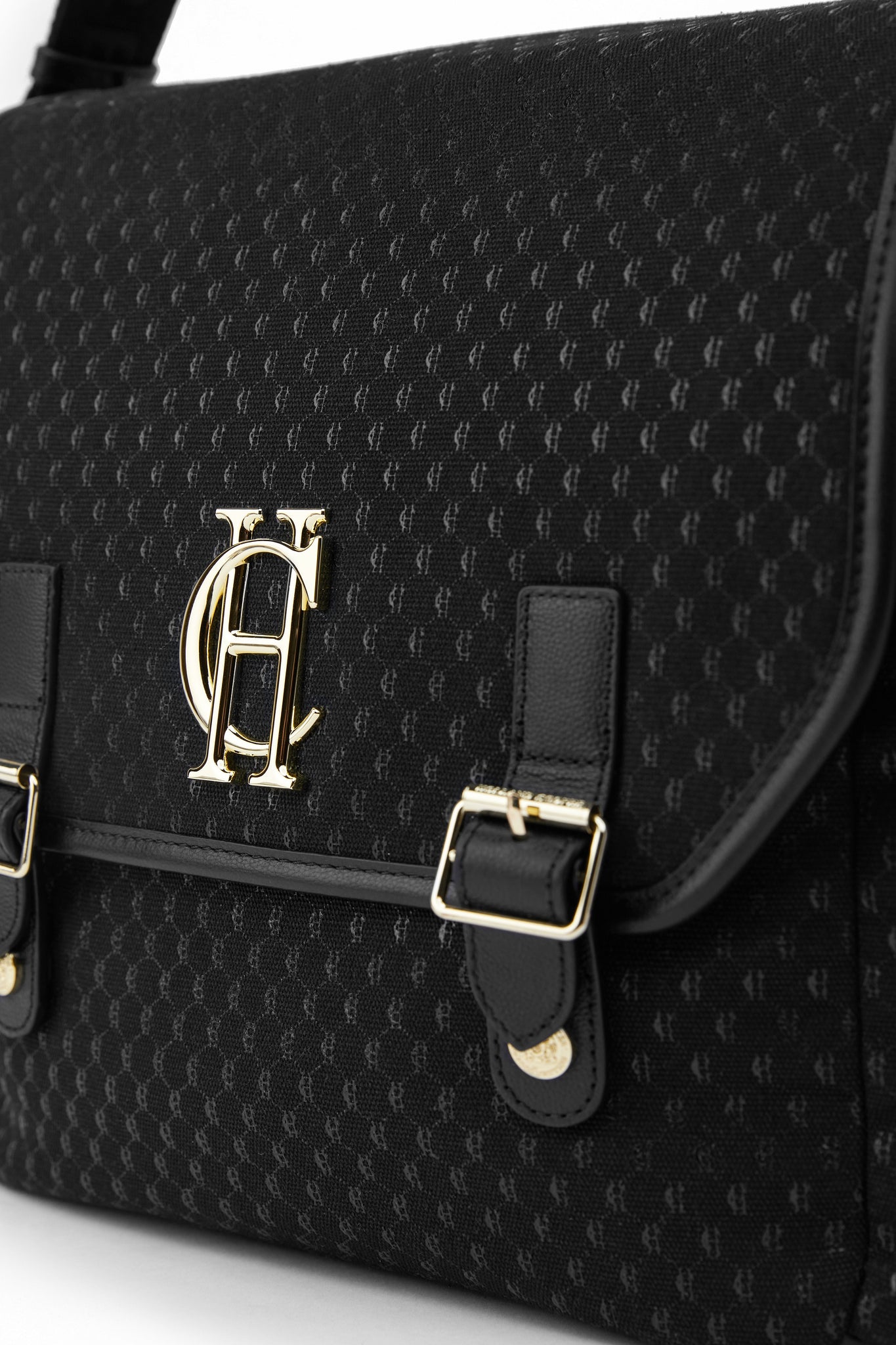 Hudson Changing Bag (Black)