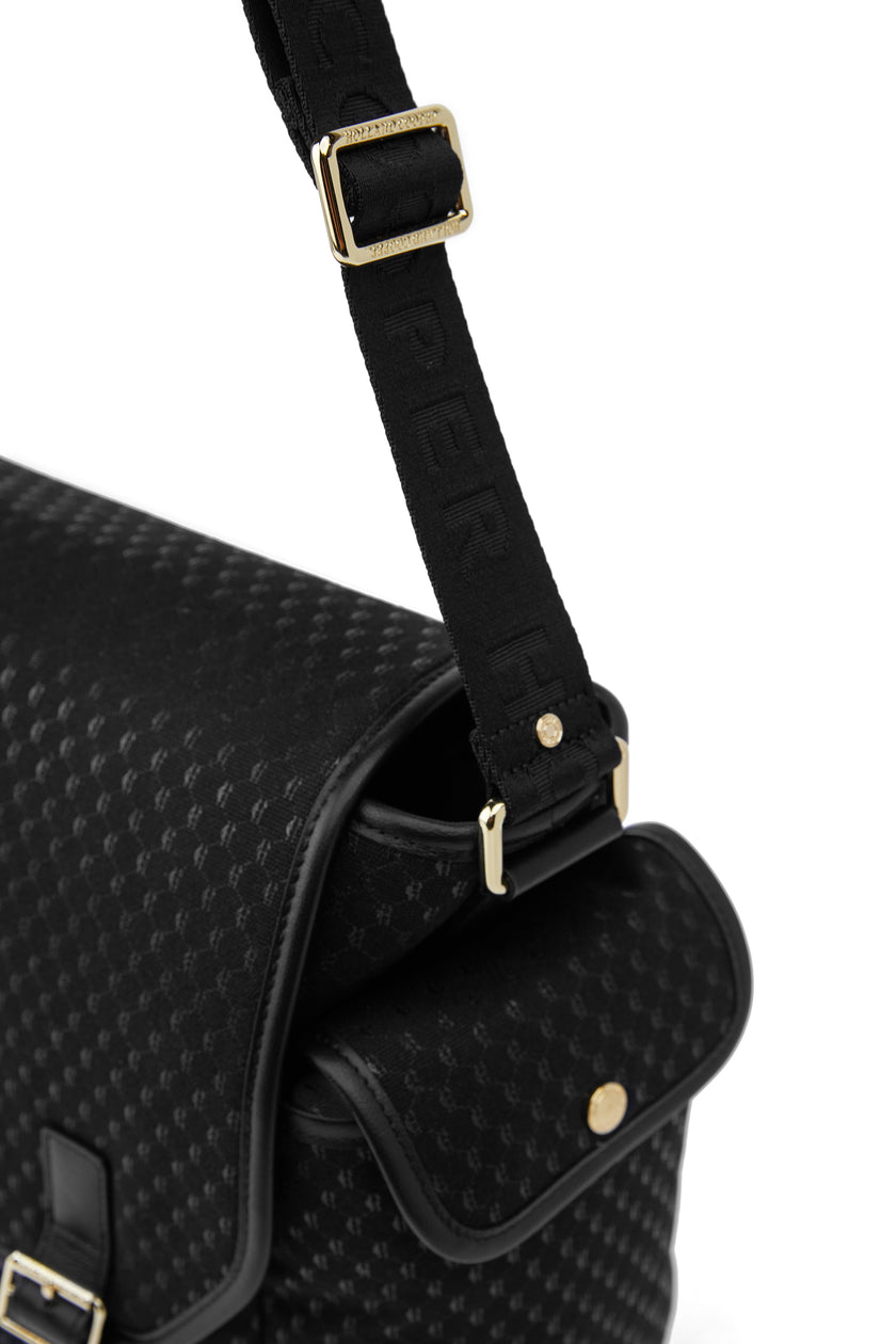 Hudson Changing Bag (Black)