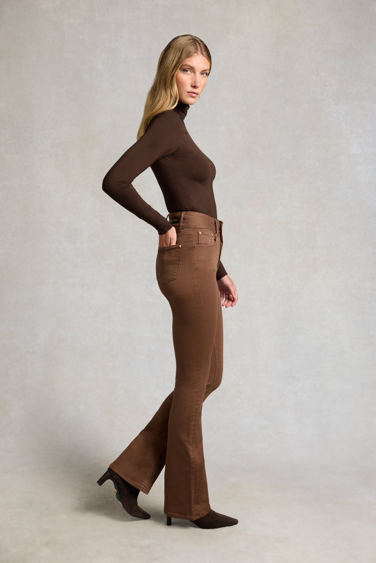 High Rise Flare Jean (Chestnut)