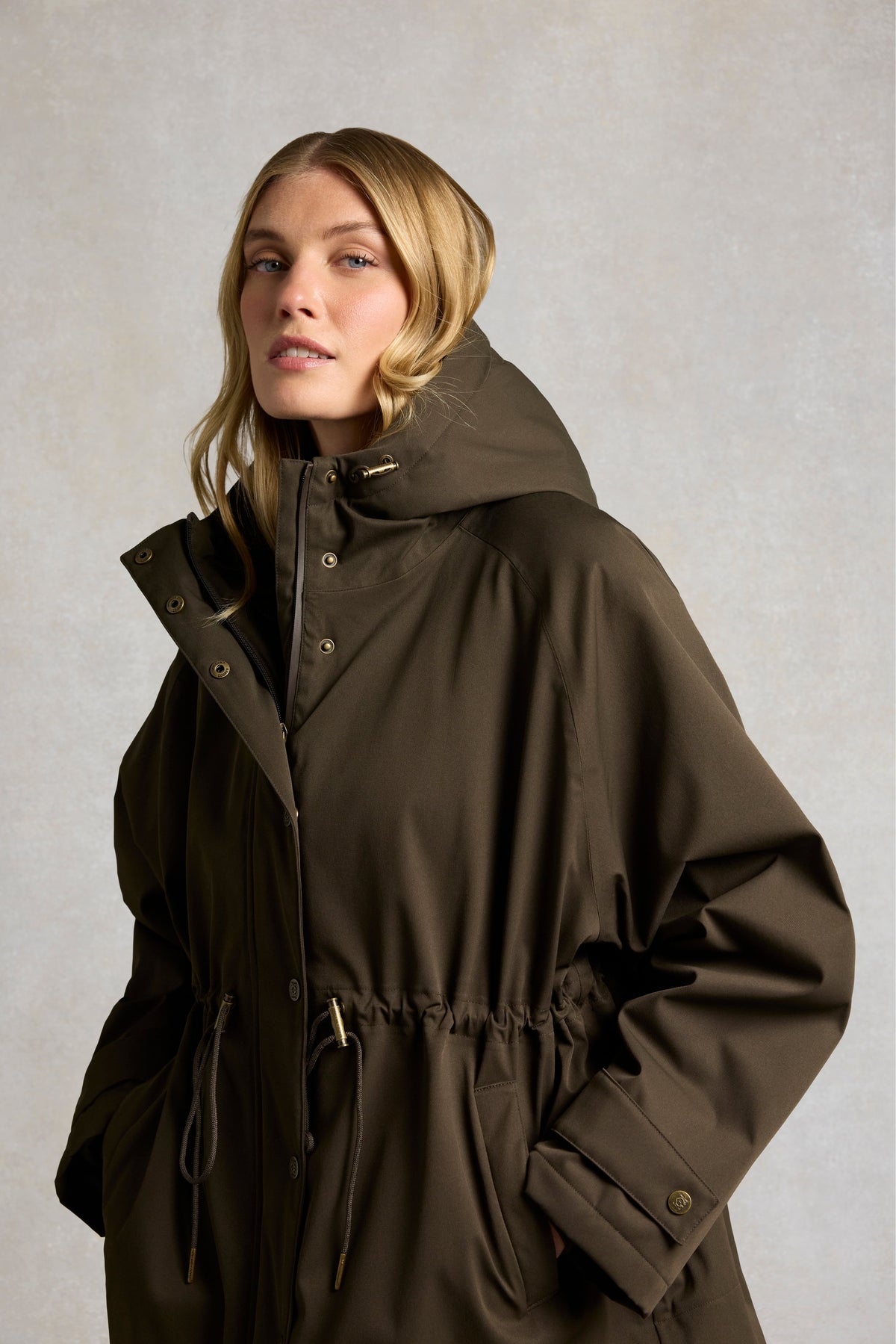 One-Size Waterproof Parka (Olive Brown)