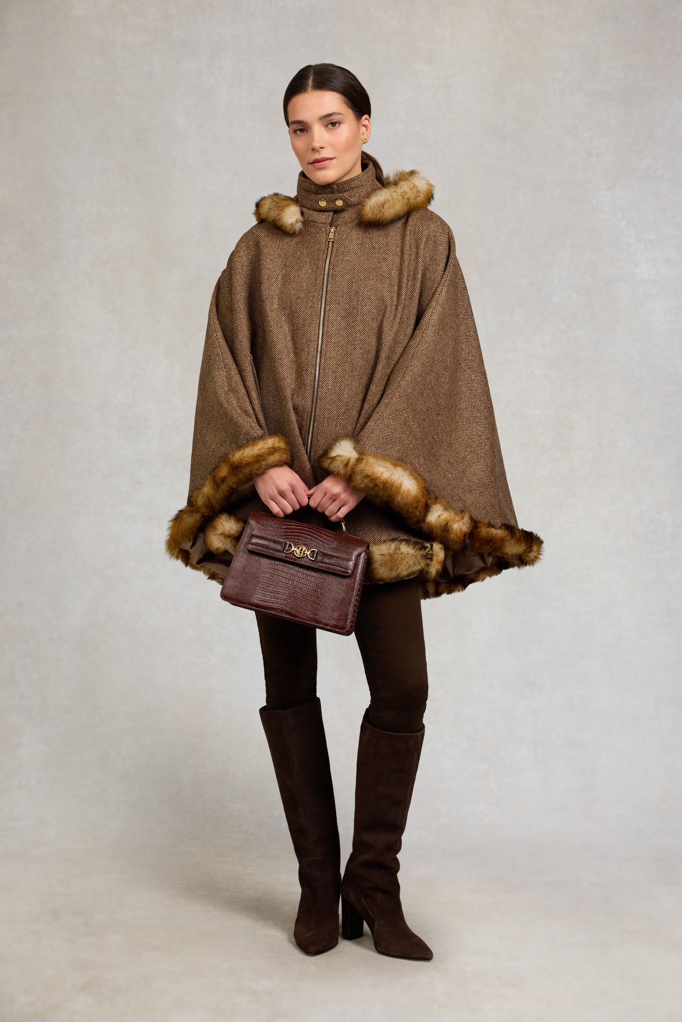 Kensington Gold Label Cape (Large Scale Brown Herringbone)