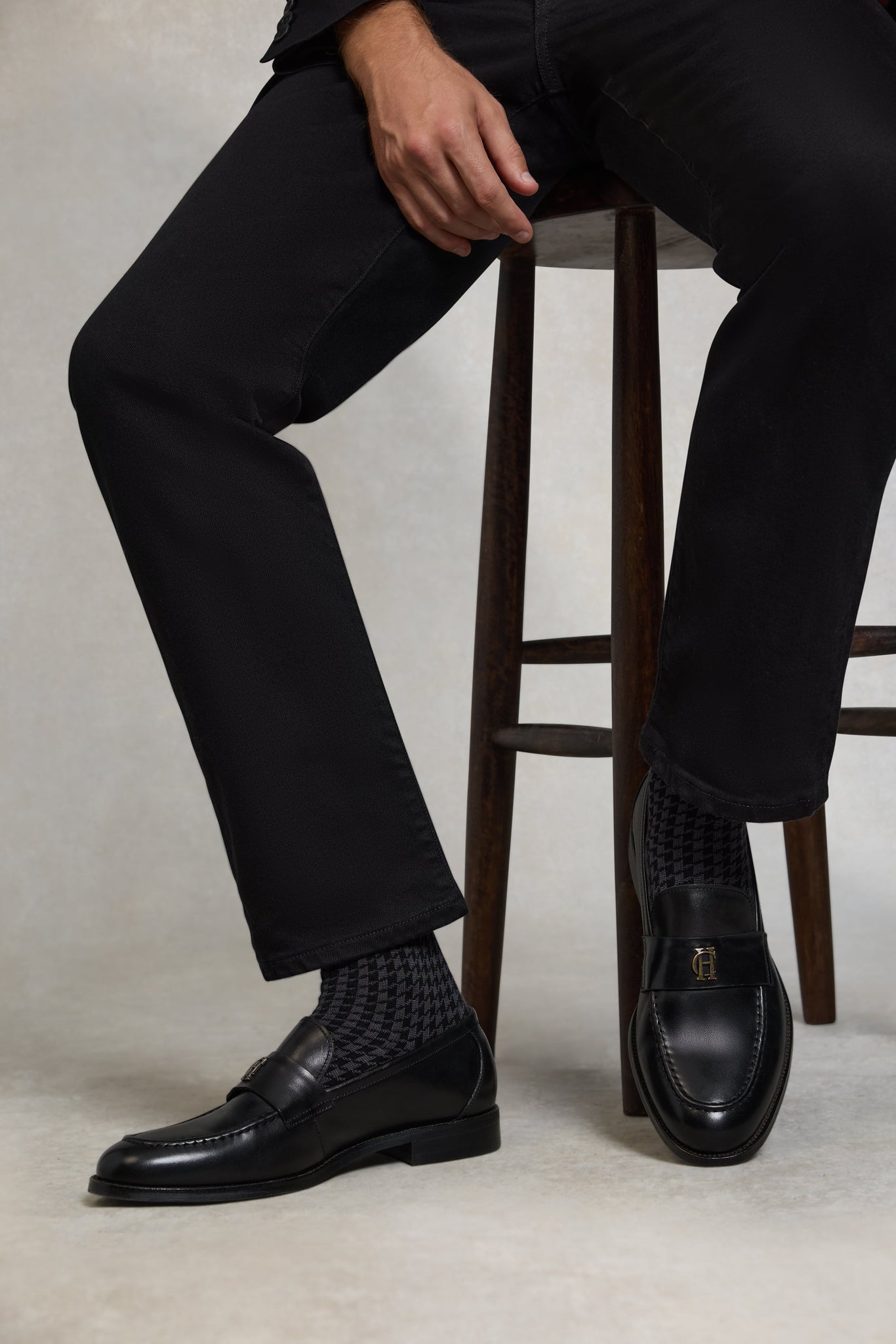 Men's Classic Loafer (Black)