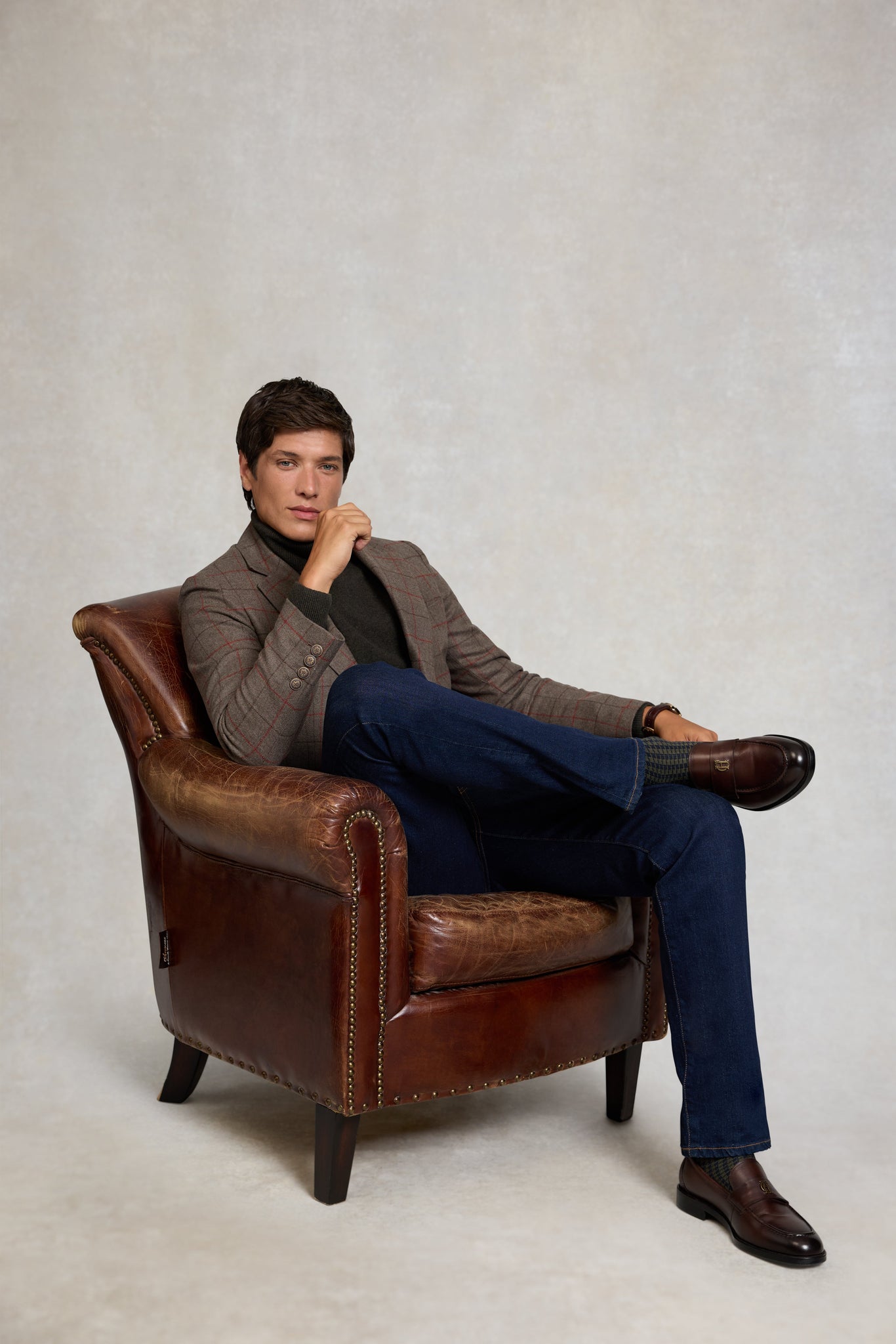 Men's Classic Loafer (Dark Tan)