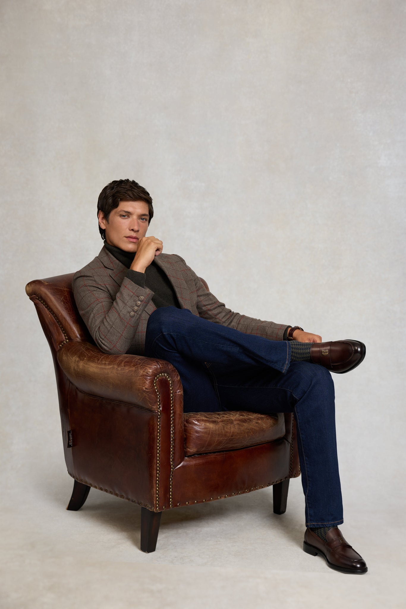 Men's Classic Loafer (Dark Tan)