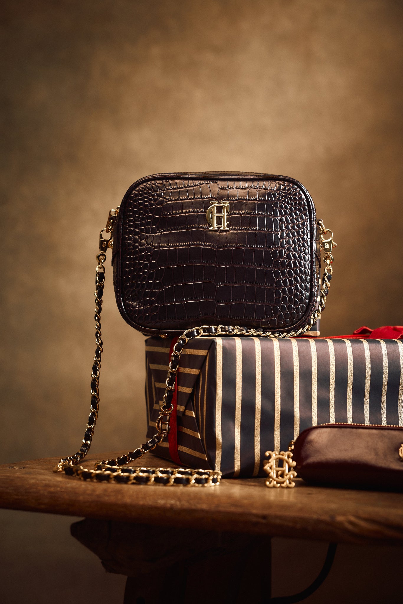 Soho Camera Bag (Rich Chocolate Croc)