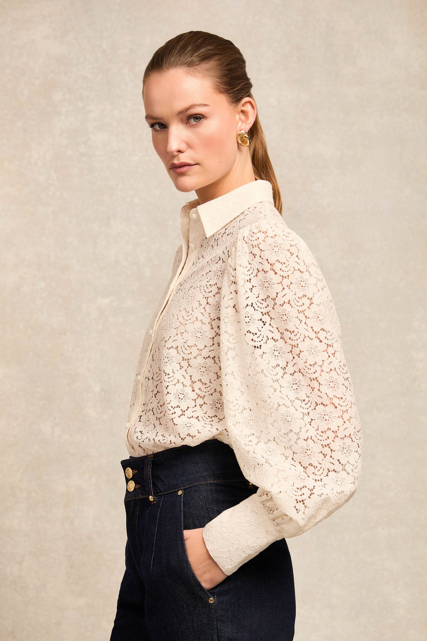 Iona Lace Shirt (Ivory)