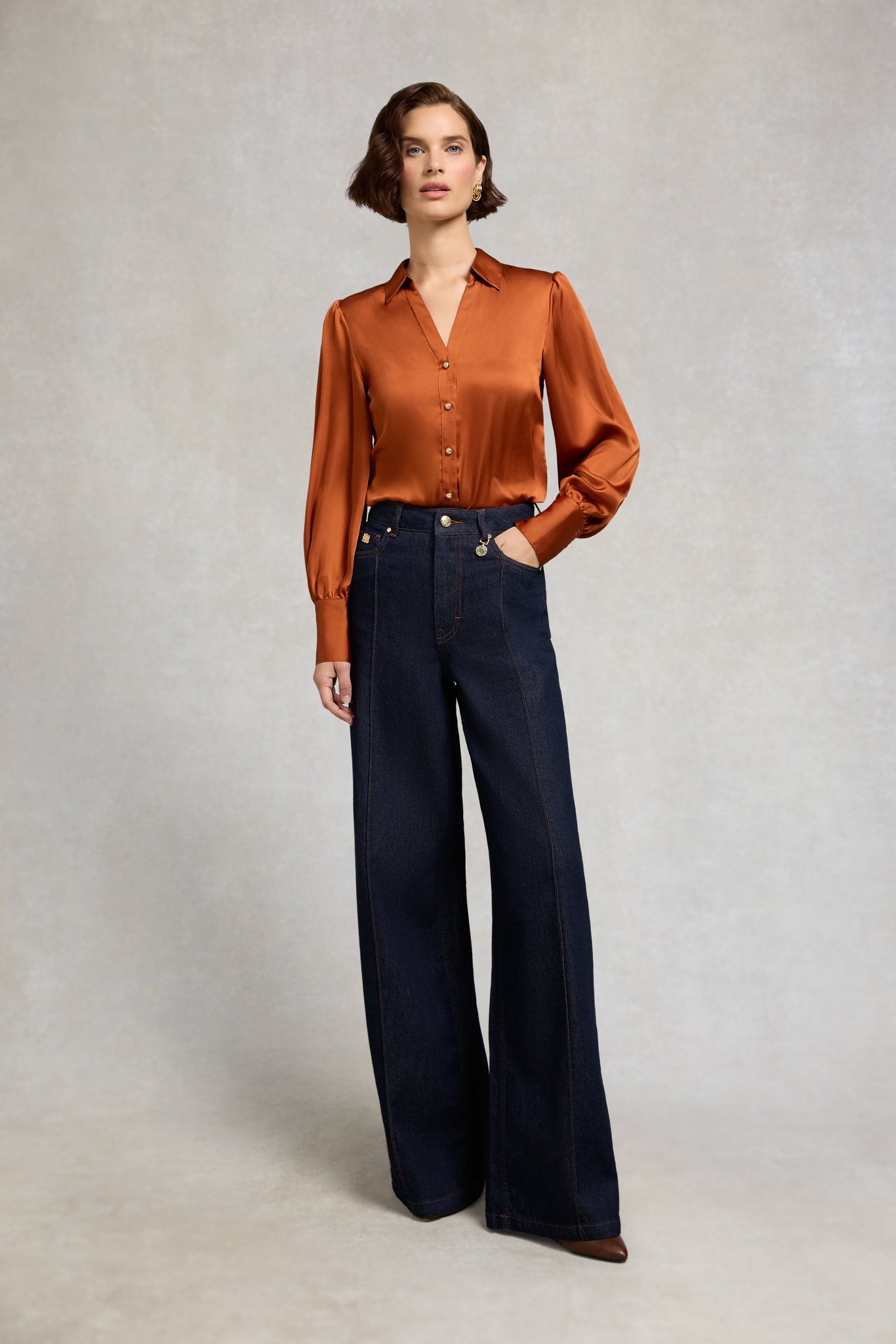 Annie V-Neck Shirt (Copper)