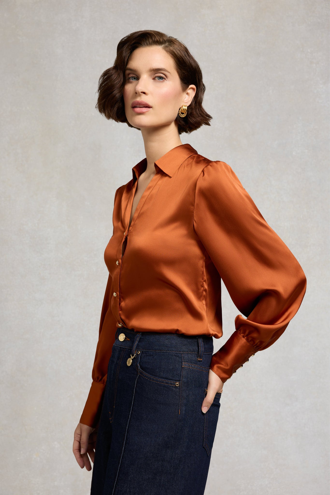 Annie V-Neck Shirt (Copper)