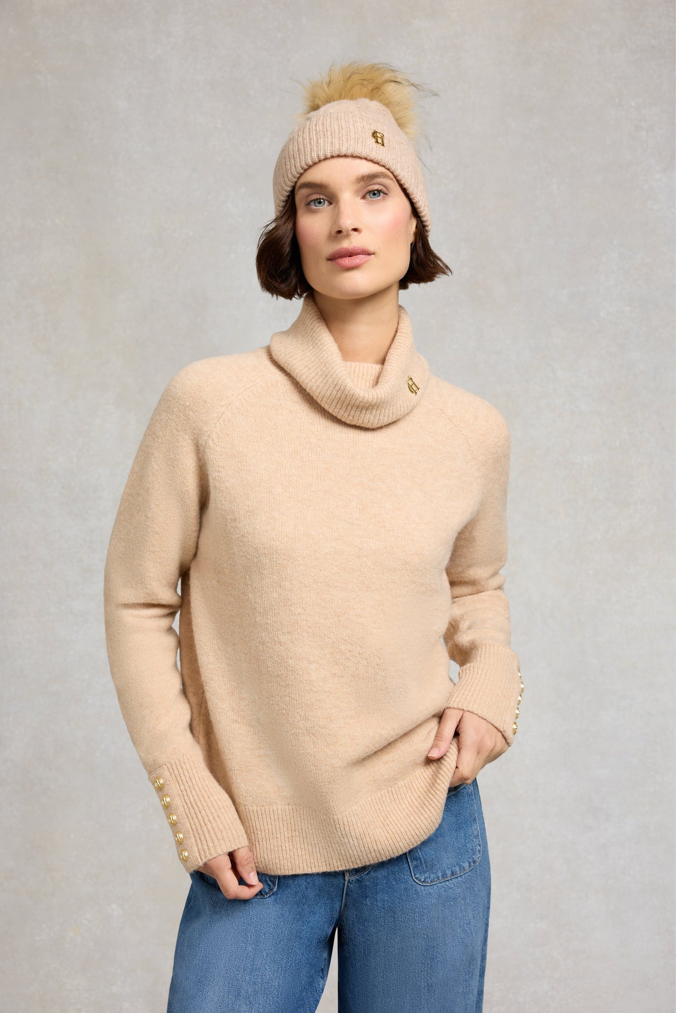 Sloane Cable Bobble Hat (Taupe Marl)