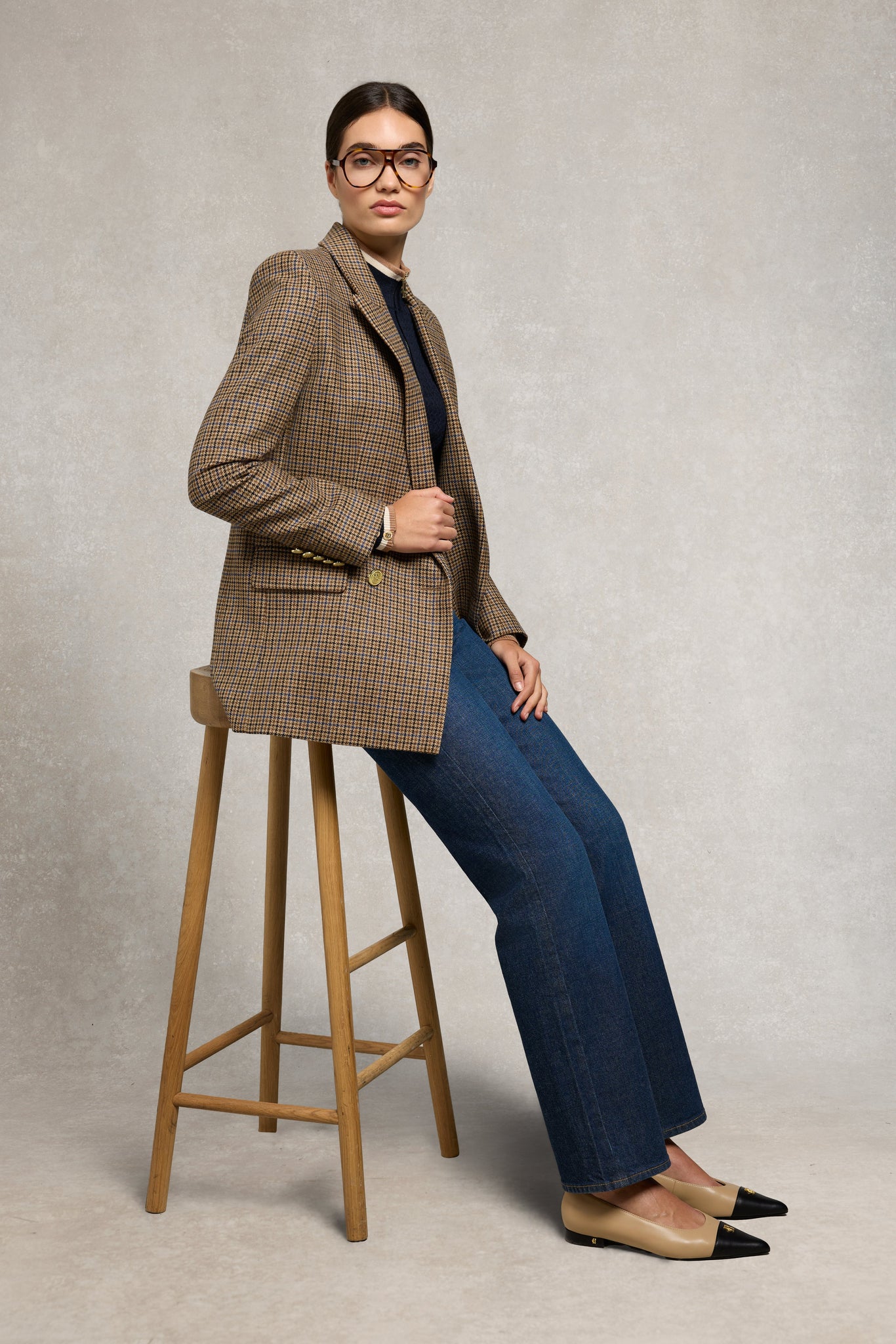 Pointed Ballet Shoe (Nude Black)