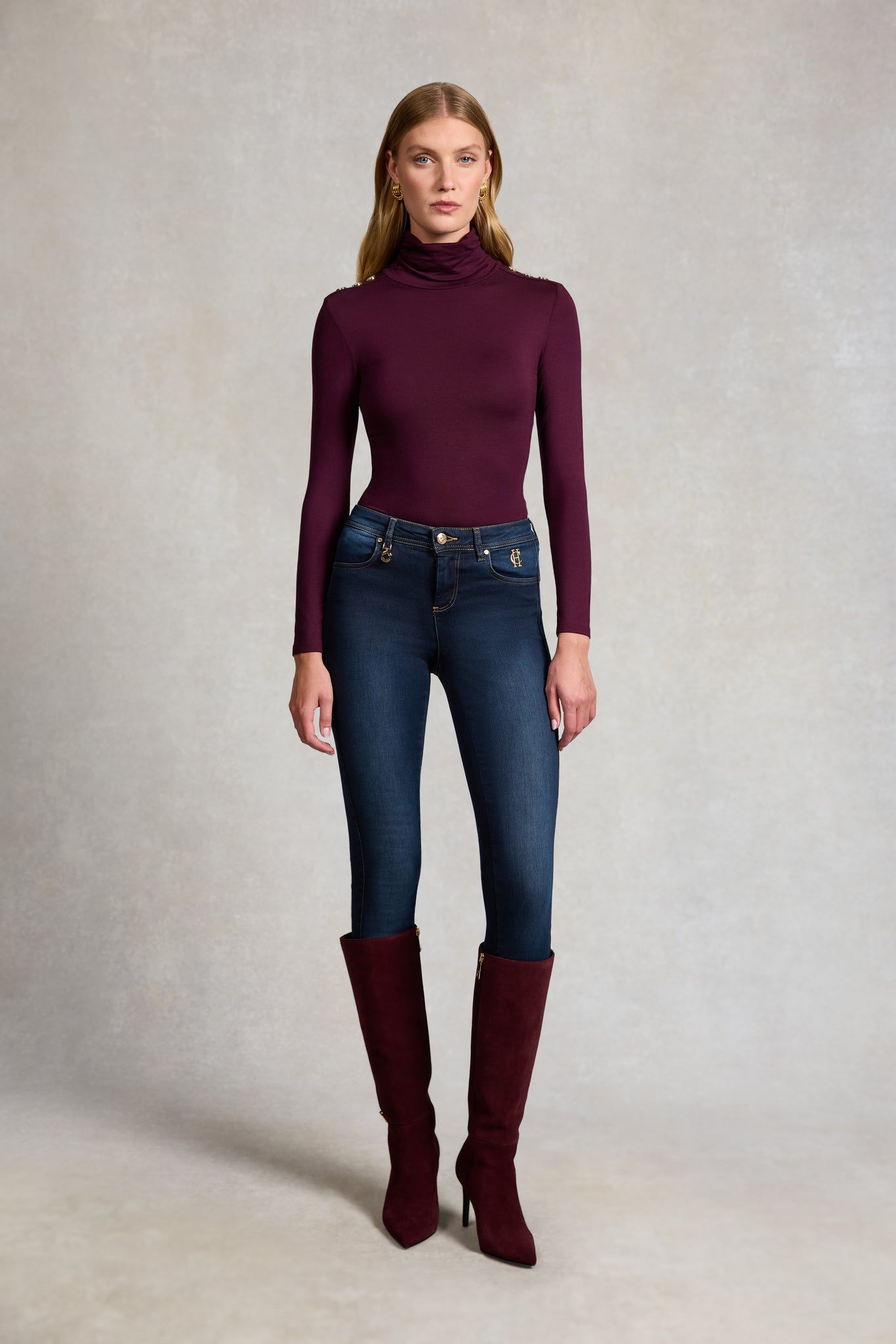 Essential Roll Neck (Burgundy)