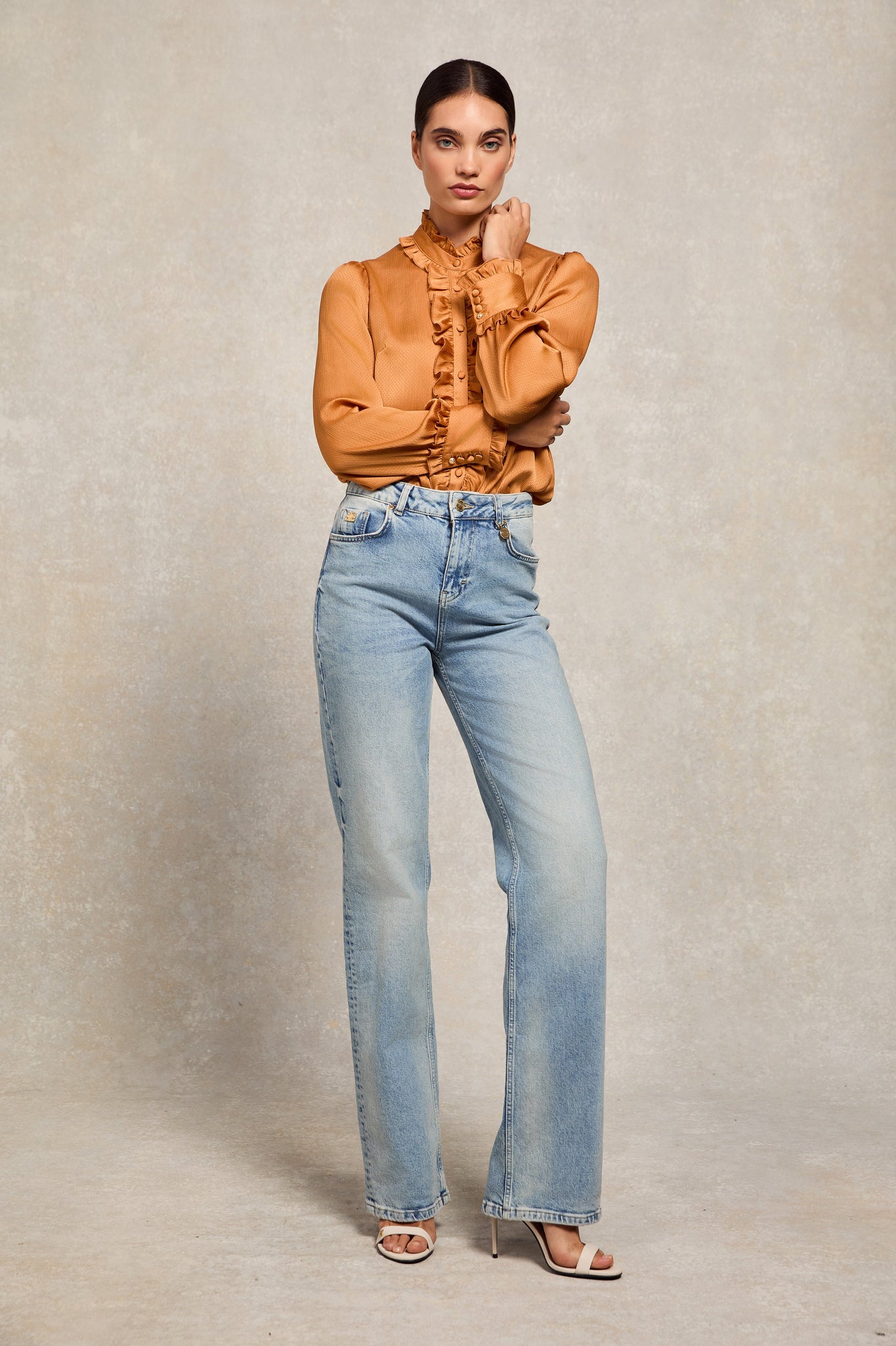 Ruby Ruffle Shirt (Sienna)