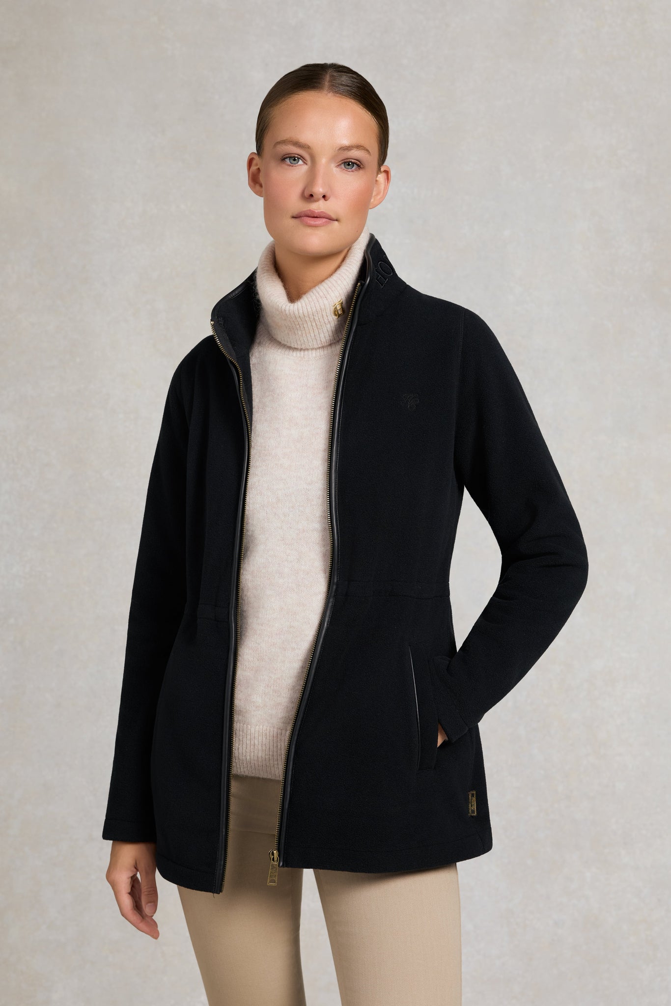 Country Longline Fleece (Black)