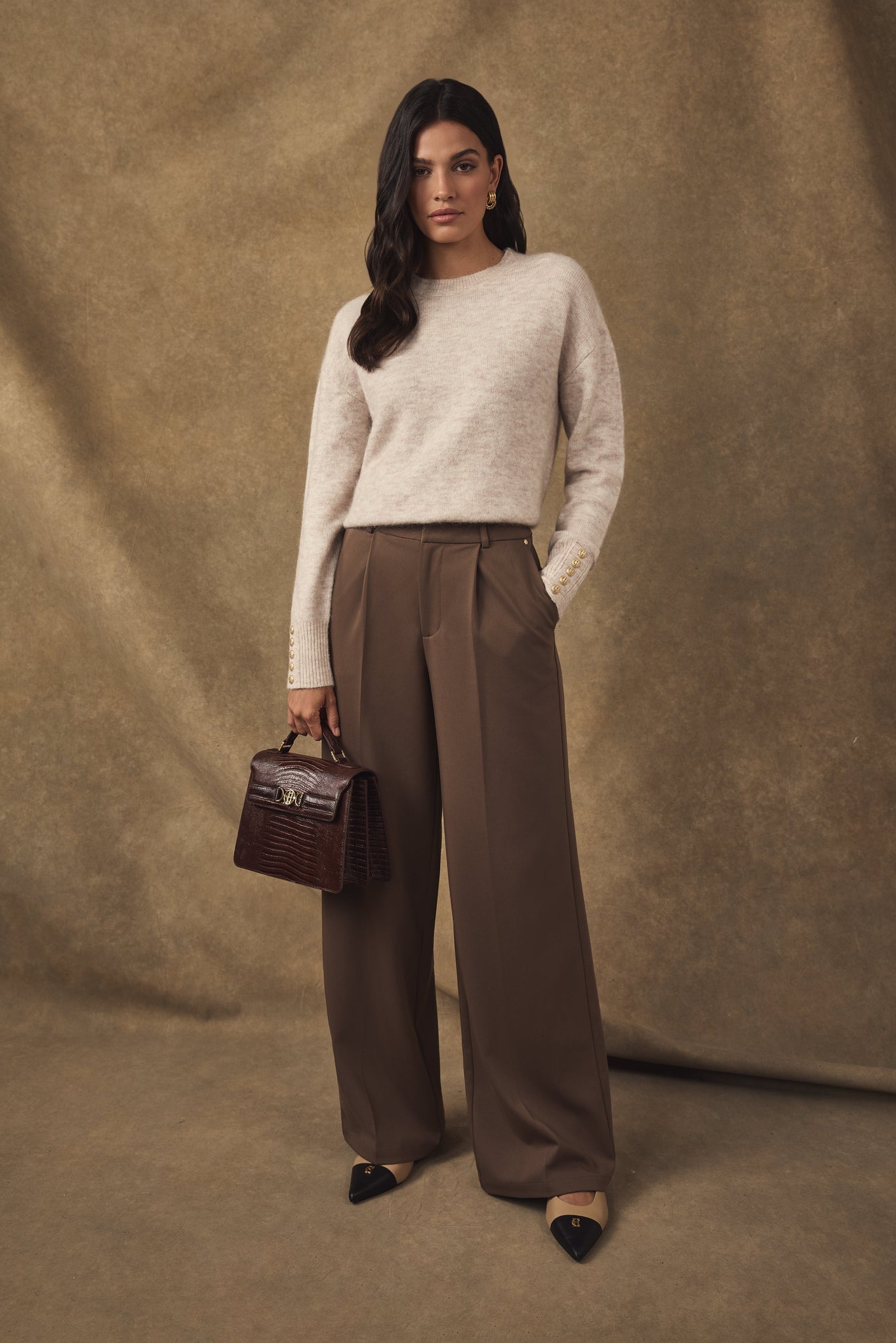 Pleated Wide Leg Trouser (Mocha)