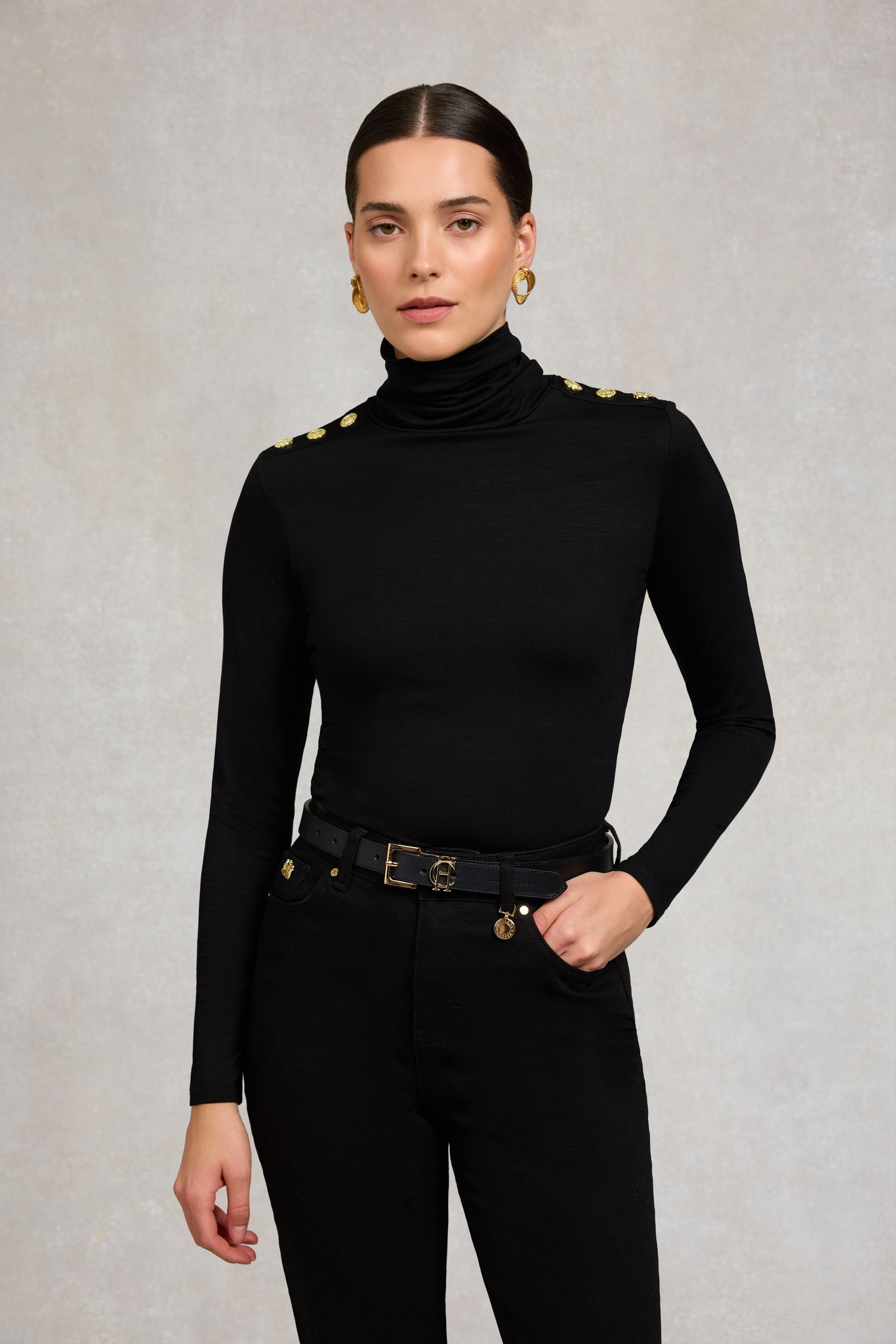 Essential Roll Neck (Black)