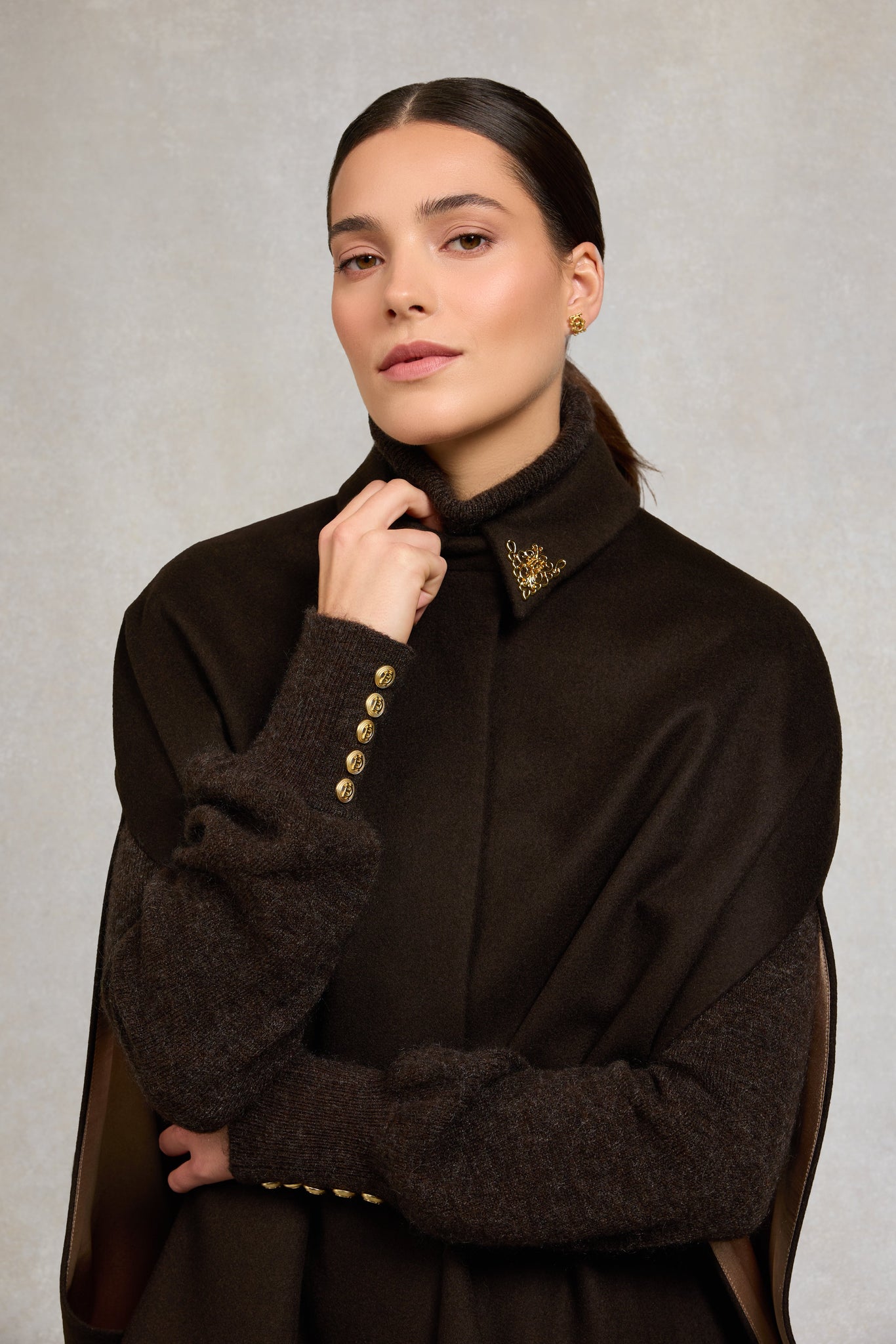 Knightsbridge Cape (Chocolate)