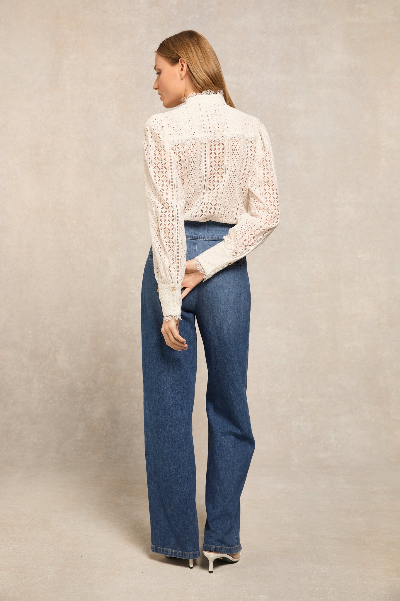 Collarless Broderie Shirt (White)