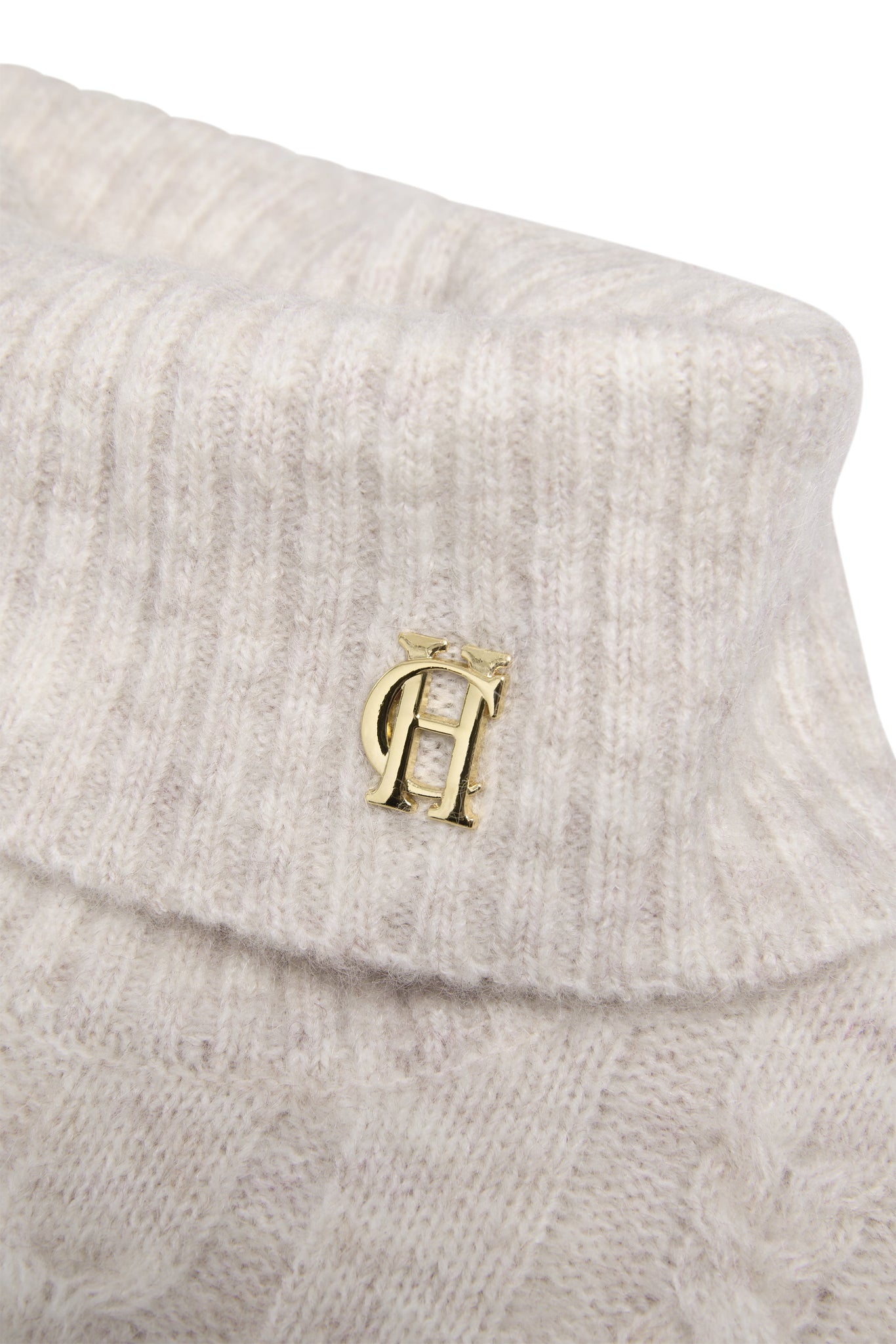 Antonia Cable Roll Neck Knit (Barley)