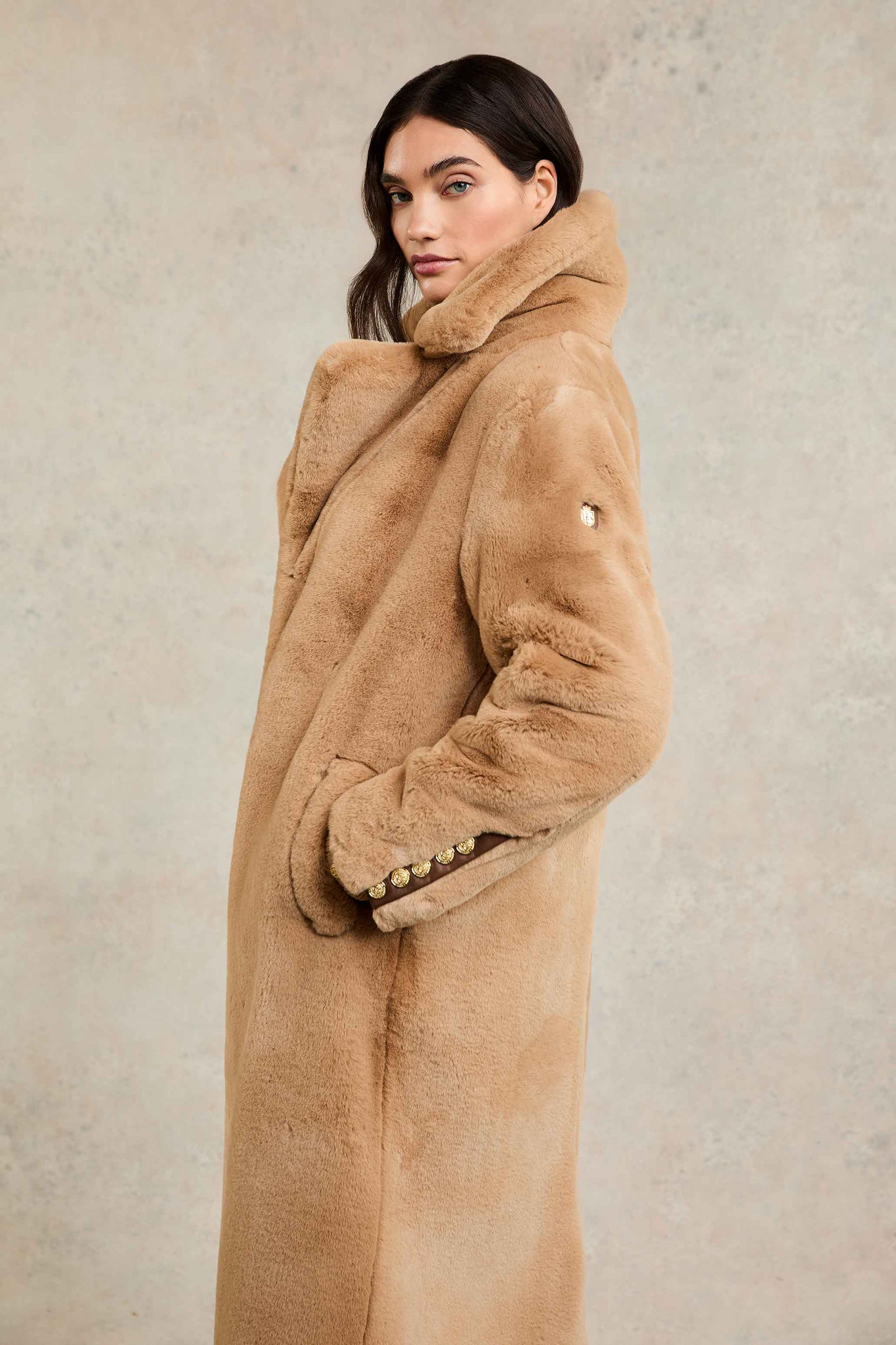 Asygarth Faux Fur Coat (Natural)