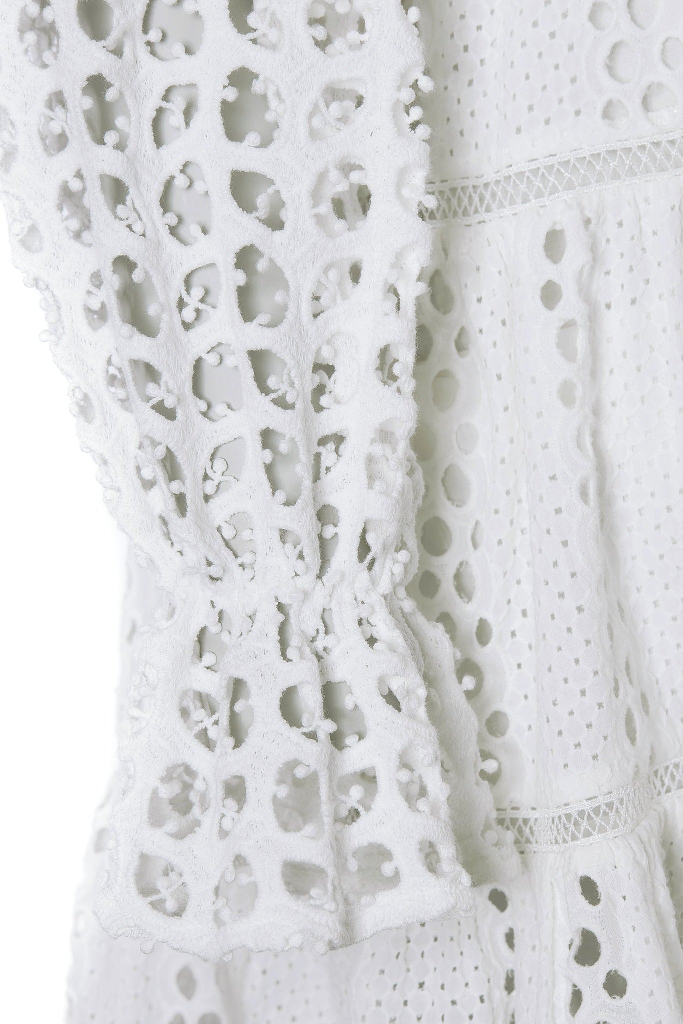 Broderie Lace V-Neck Midi Dress (White)