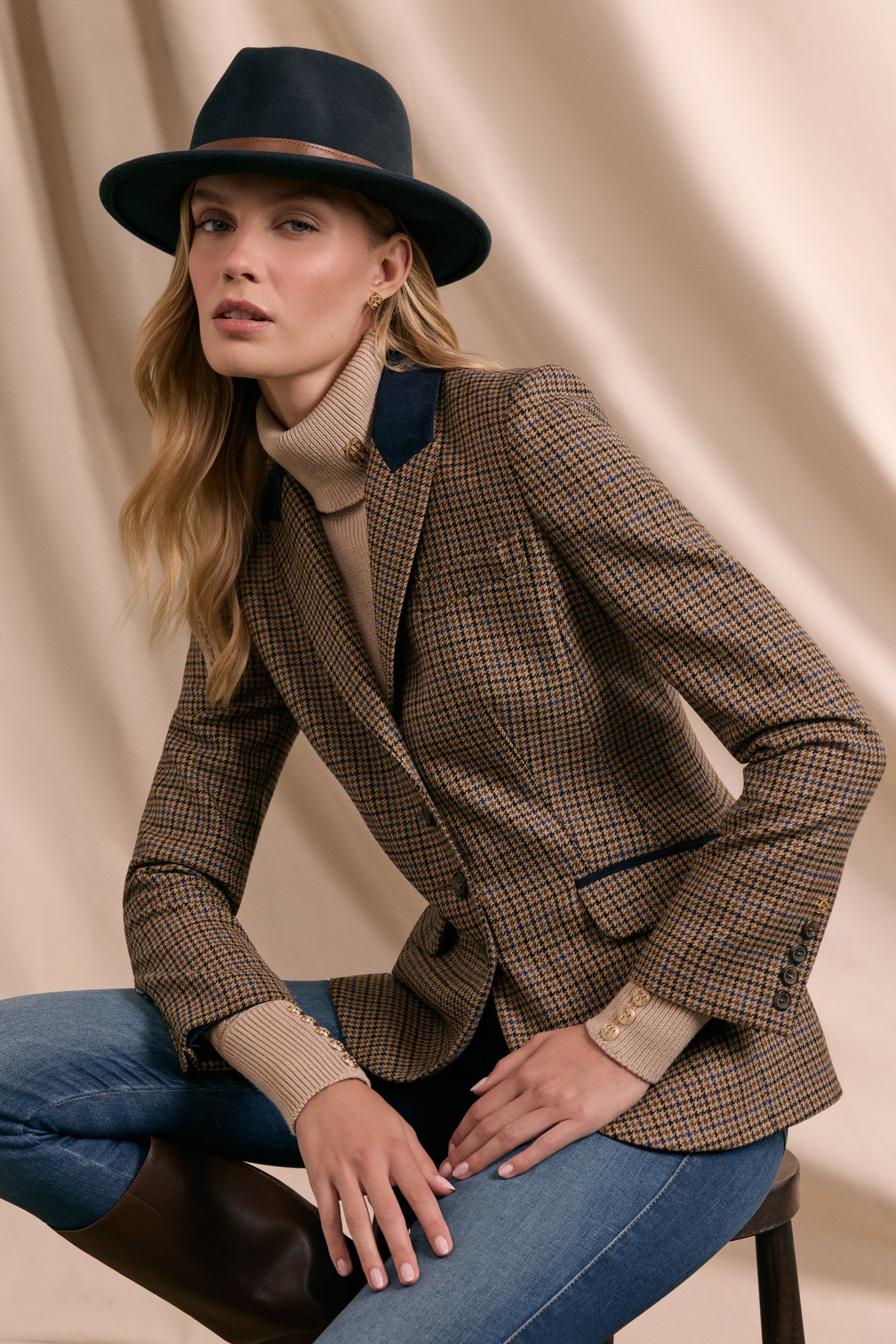 Hacking Jacket (Abbot Check Tweed)