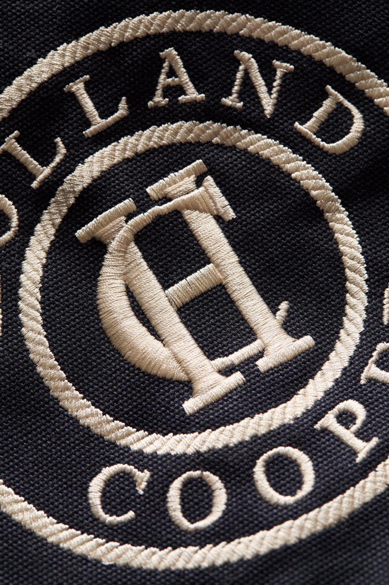 Classic Shopper (Navy Ecru)