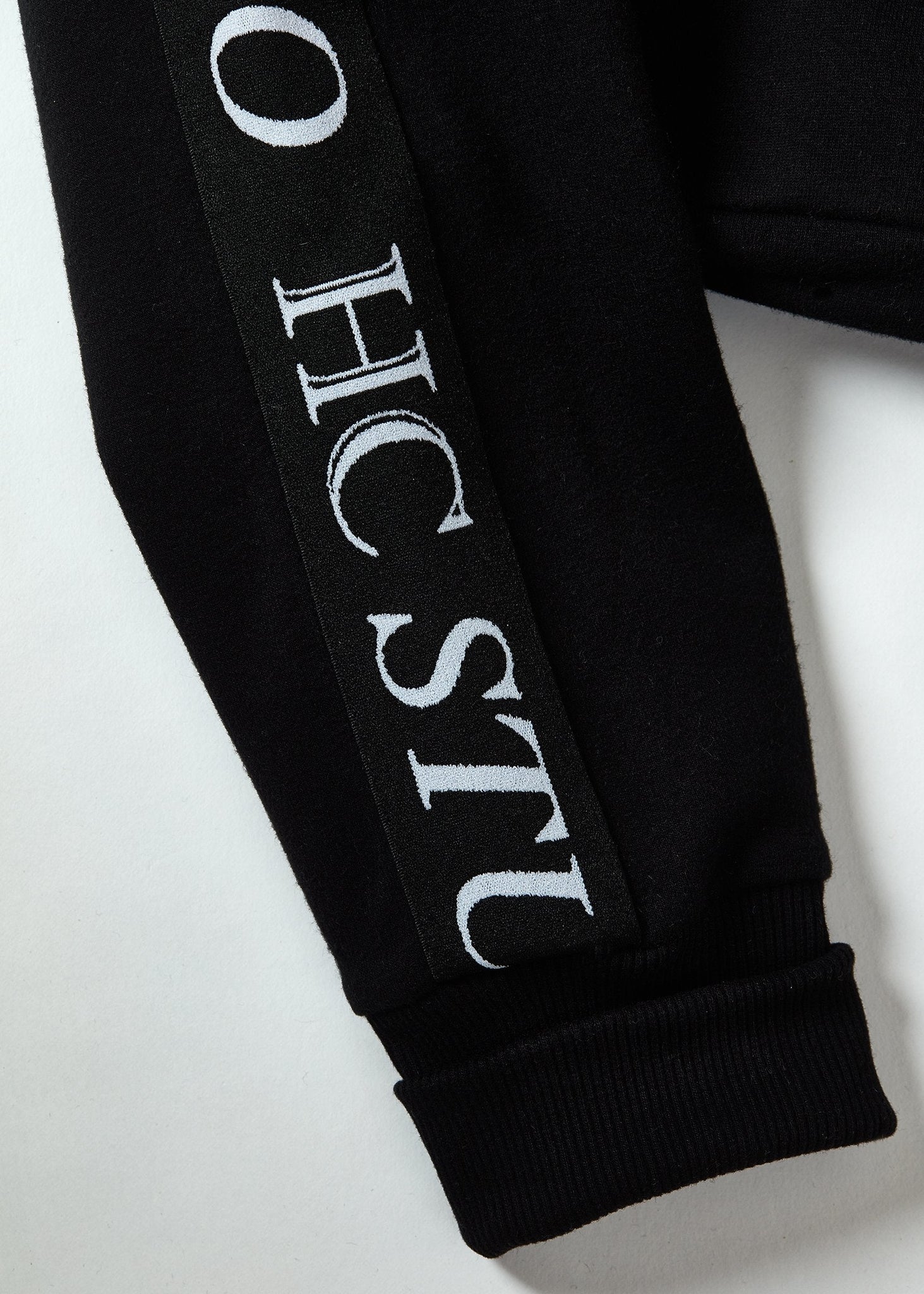 Studio Cropped Sweat (Black)