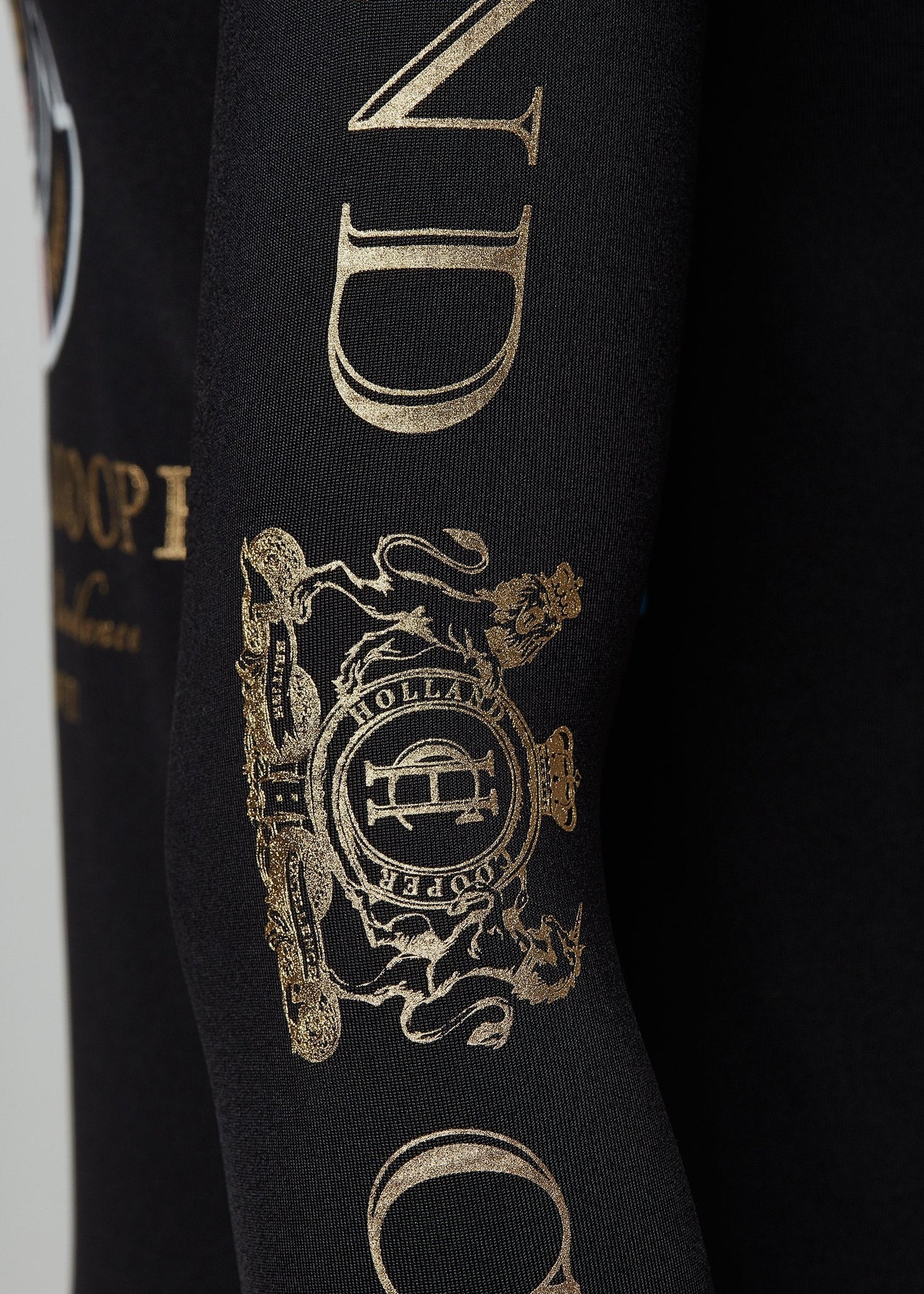 Heritage Base Layer (Black Gold)