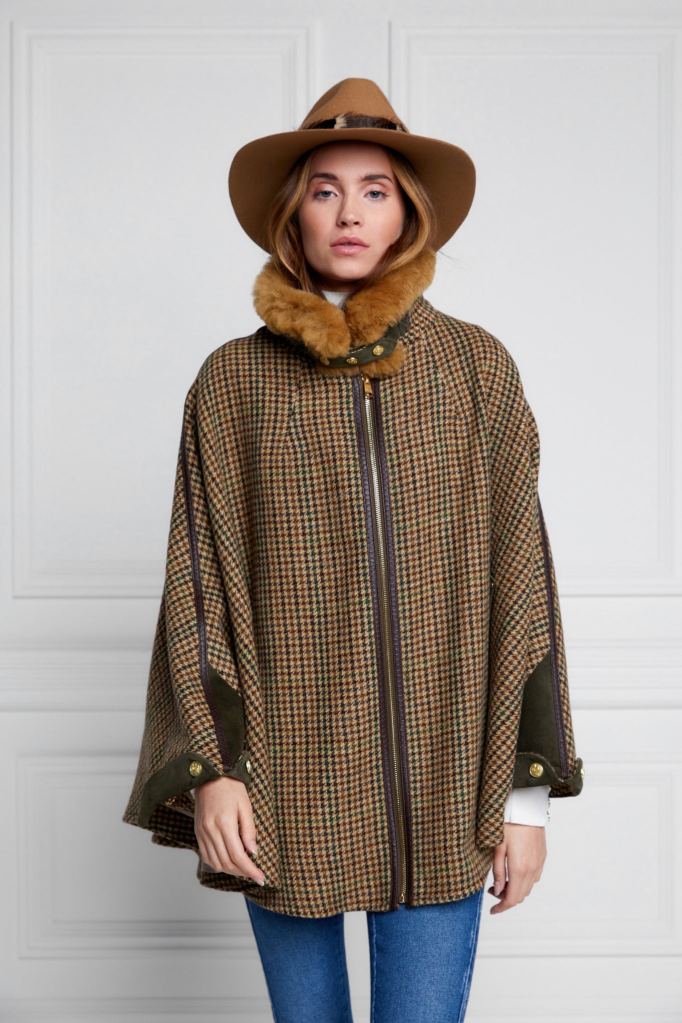 Chiltern Cape (Hailes Green Tweed)