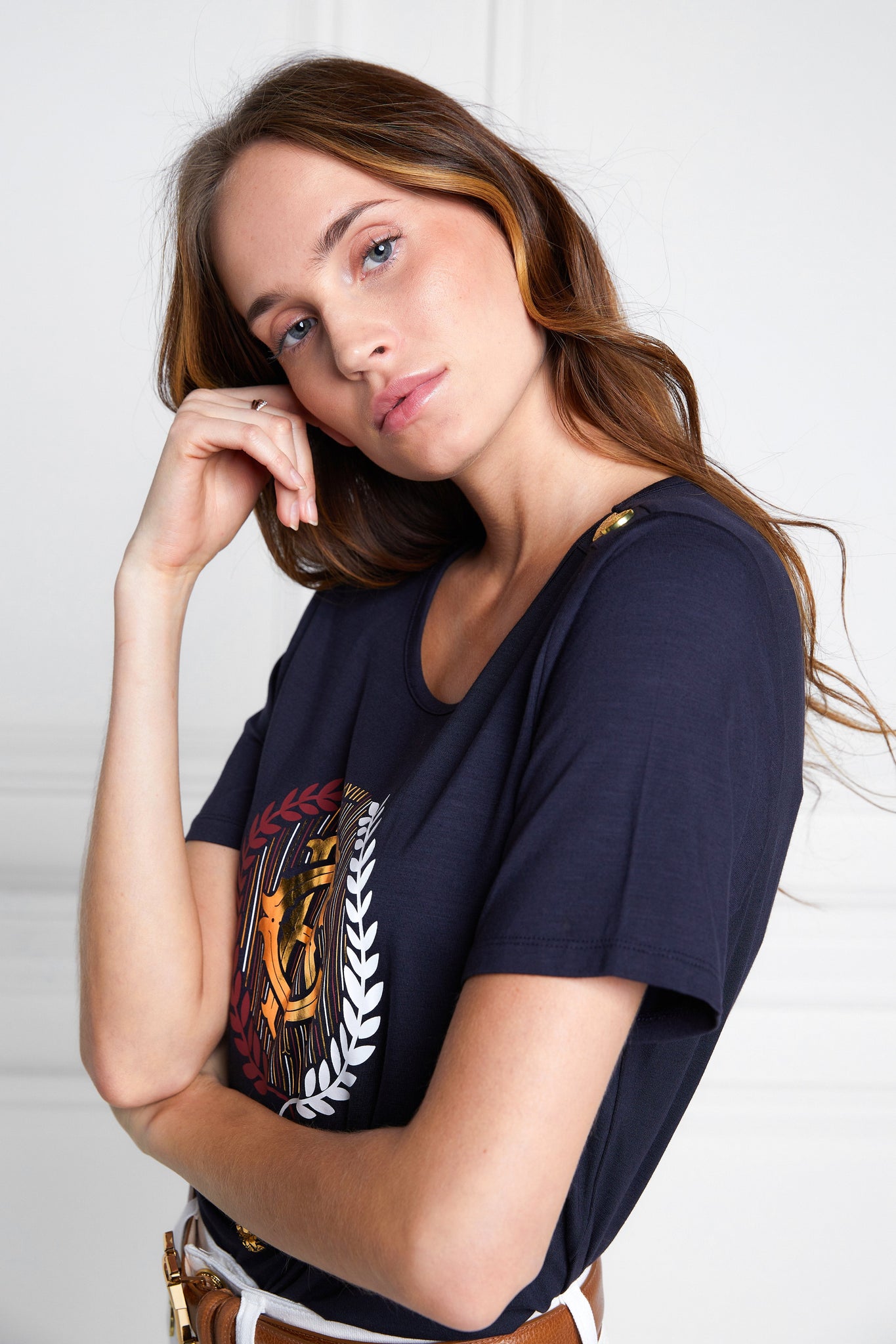 Heritage Laurel Tee (Ink Navy)