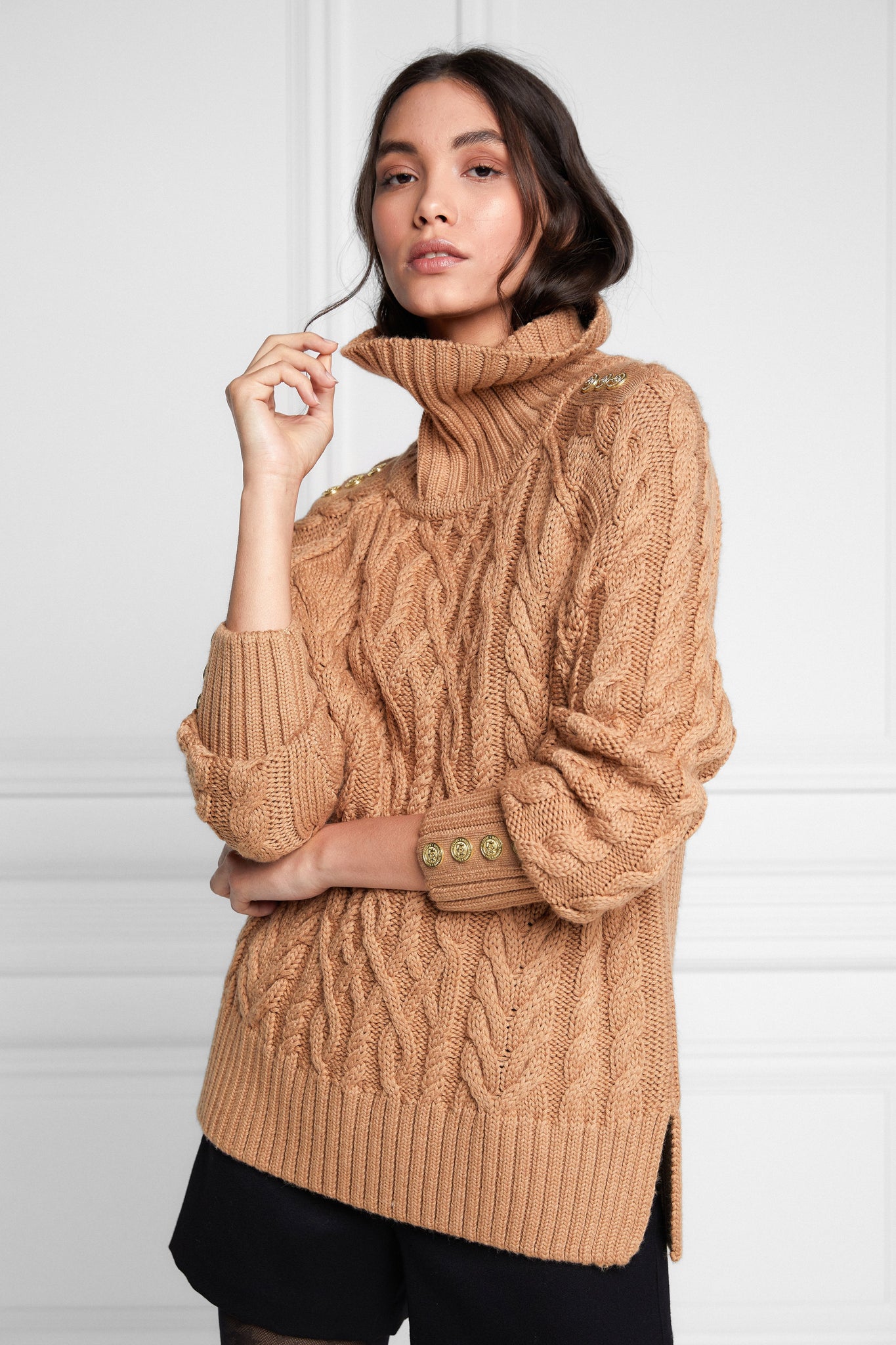 Greenwich Cable Knit (Camel)