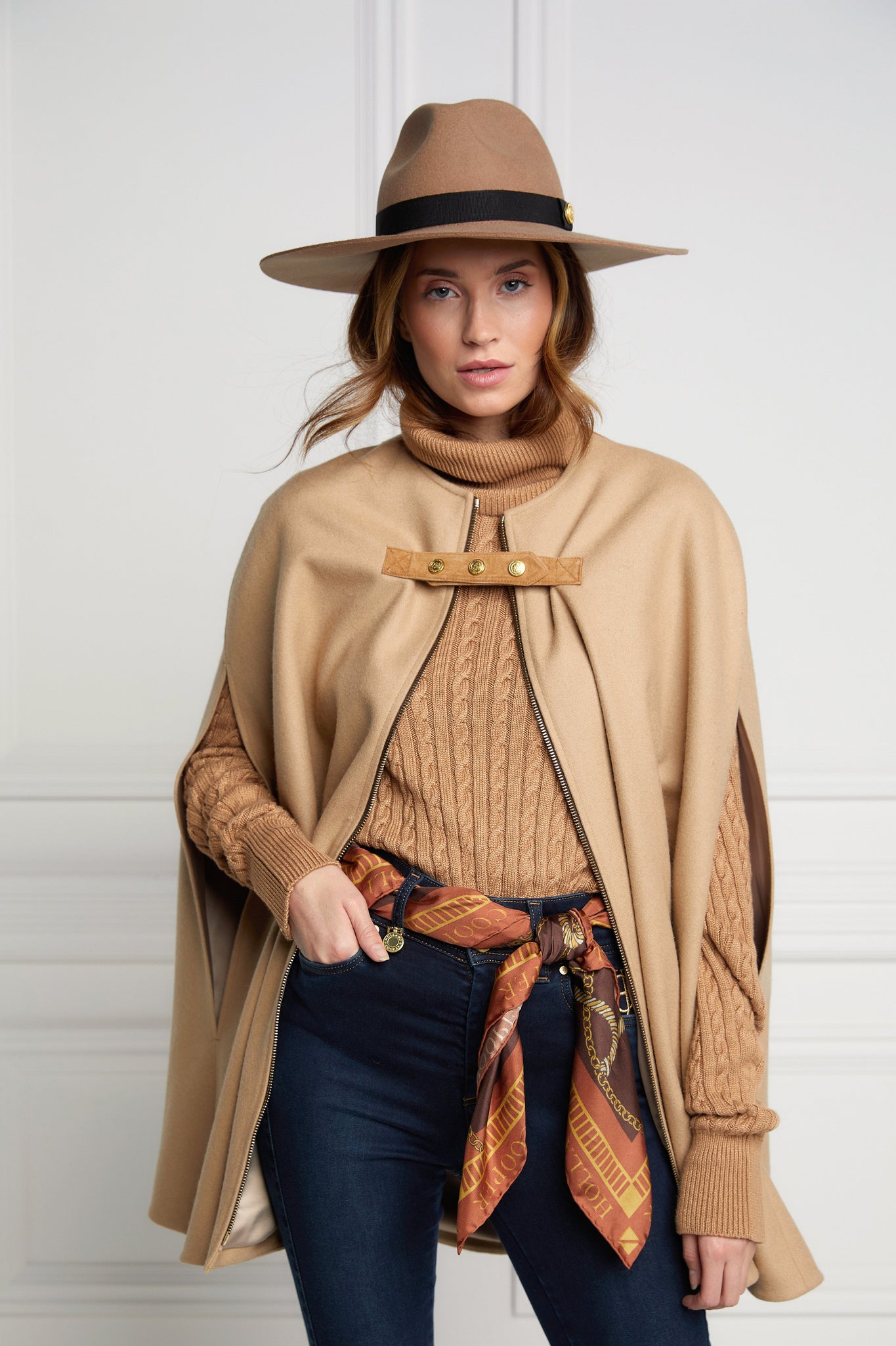 Slim Cape (Camel)