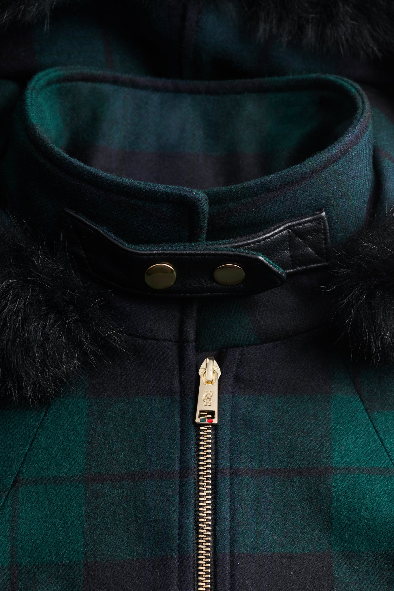 Kensington Gold Label Cape (Blackwatch)